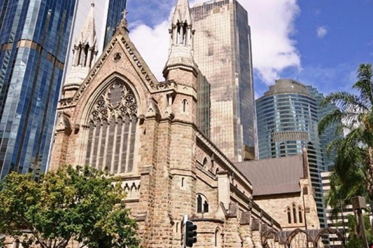 Kozyguru | Fortitude Valley | 2 Bed *