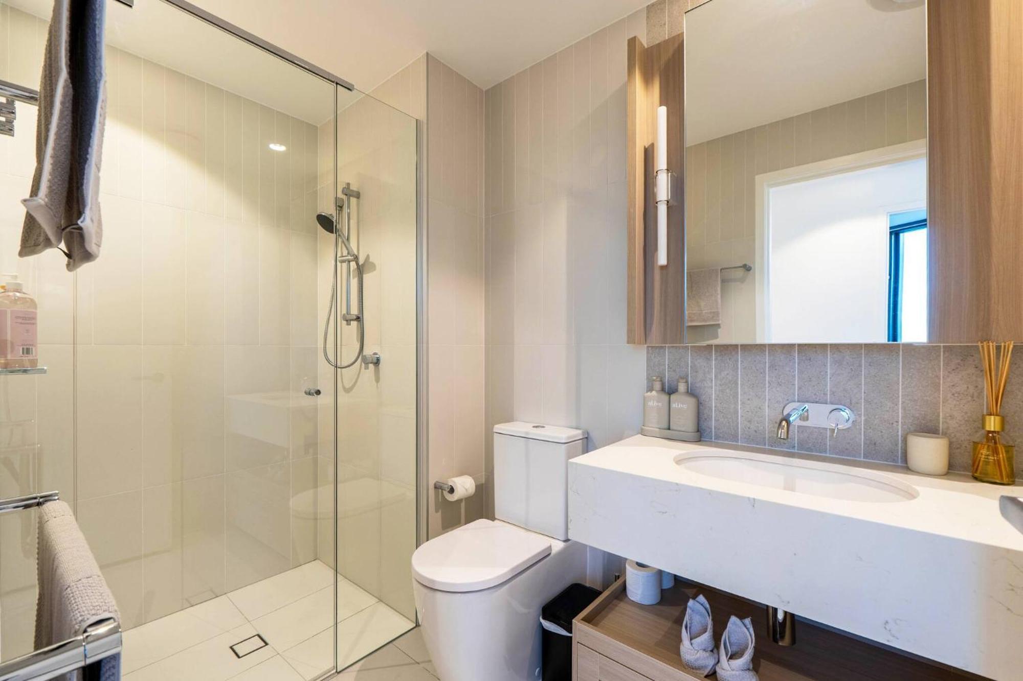 3br In Queen's Wharf - Level 29 With And Panoramic Views *