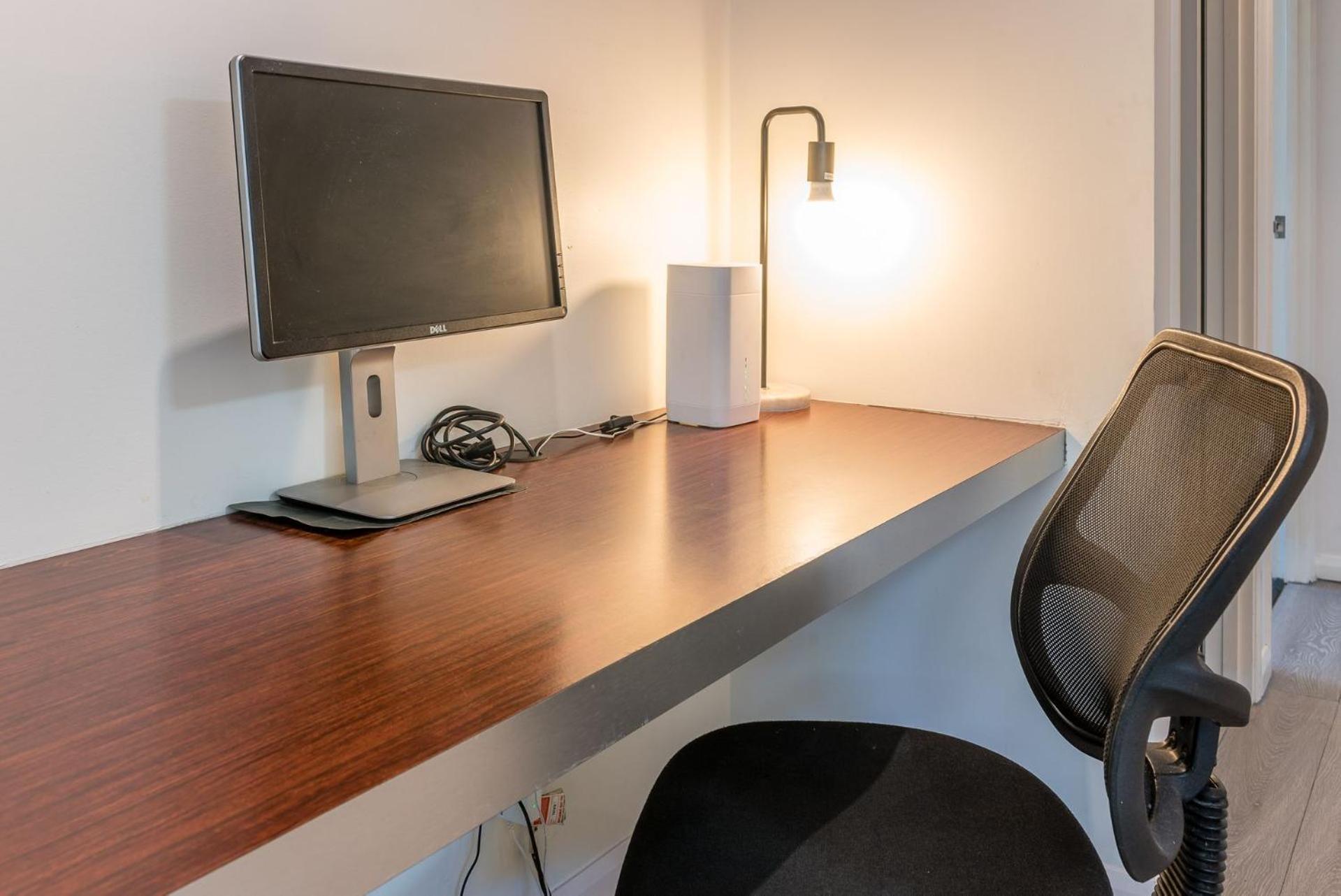 Albion Breeze Pool Access, Patio & Convenience