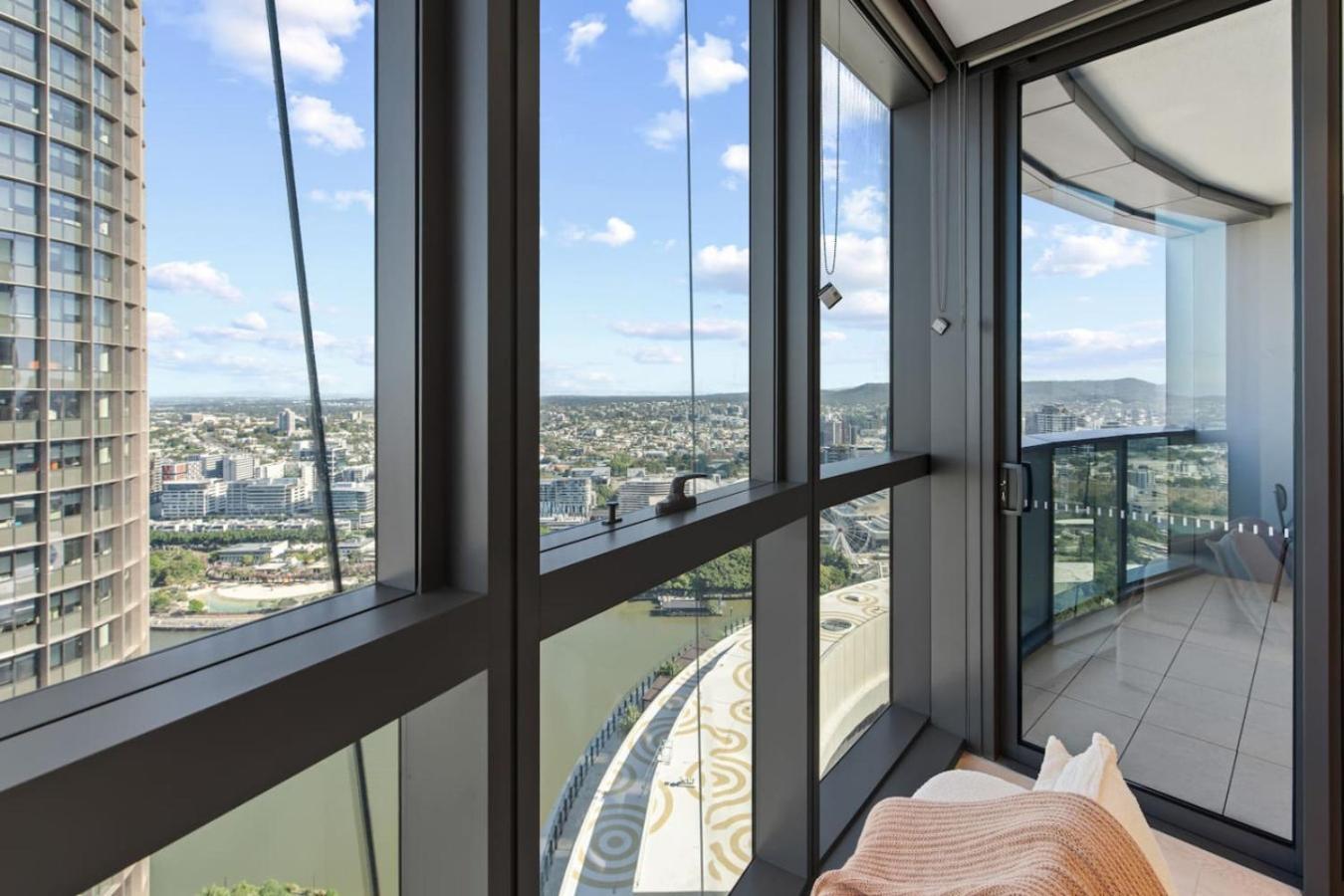 Stylish 1 Bedroom Near Casino Street And South Bank