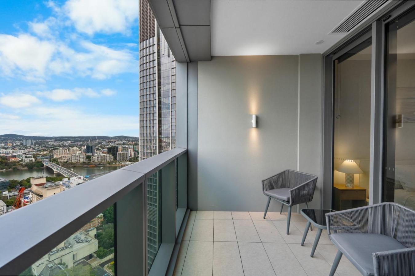 Apartment The Hikari - Brand New Riverview 1br With Sofa Bed At Queens Wharf With Pool And Gym *