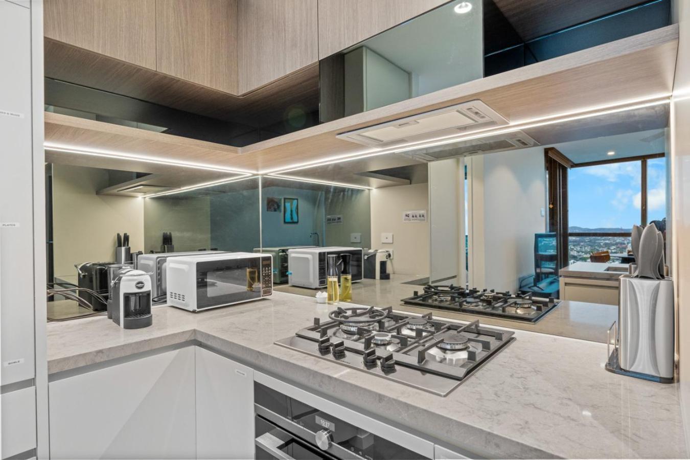 The Hikari - Brand New Riverview 1br With Sofa Bed At Queens Wharf With Pool And Gym * Brisbane