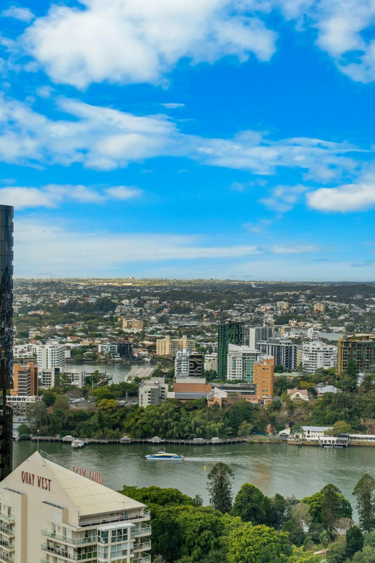 Apartment The Hikari - Brand New Riverview 1br With Sofa Bed At Queens Wharf With Pool And Gym