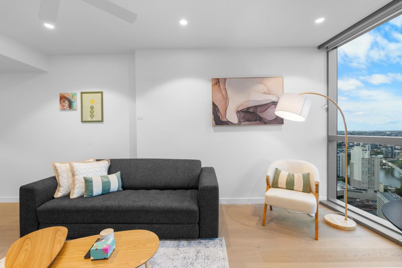 The Hikari - Brand New Riverview 1br With Sofa Bed At Queens Wharf With Pool And Gym *