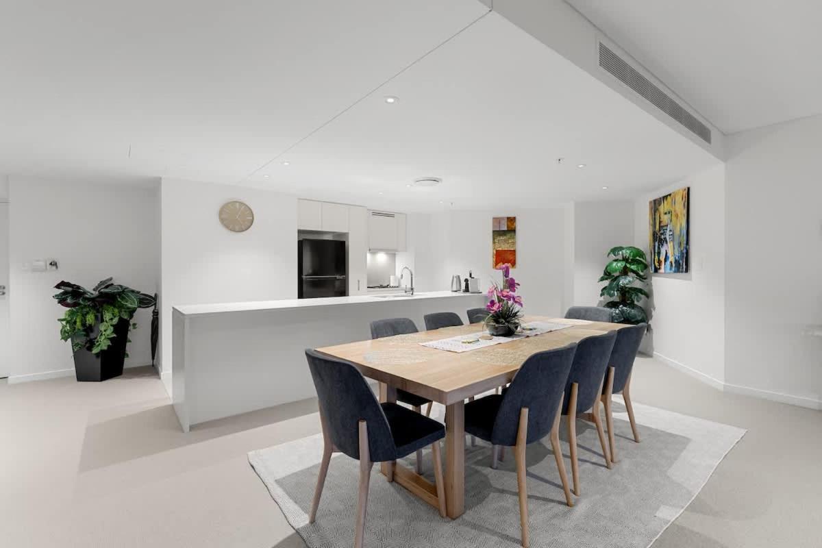 Huge 3bed 3bath Skyhigh View *