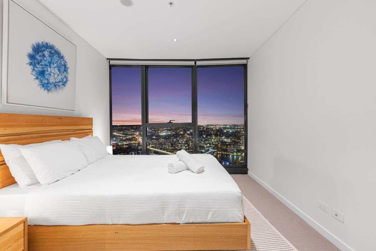 Huge 3bed 3bath Skyhigh View *