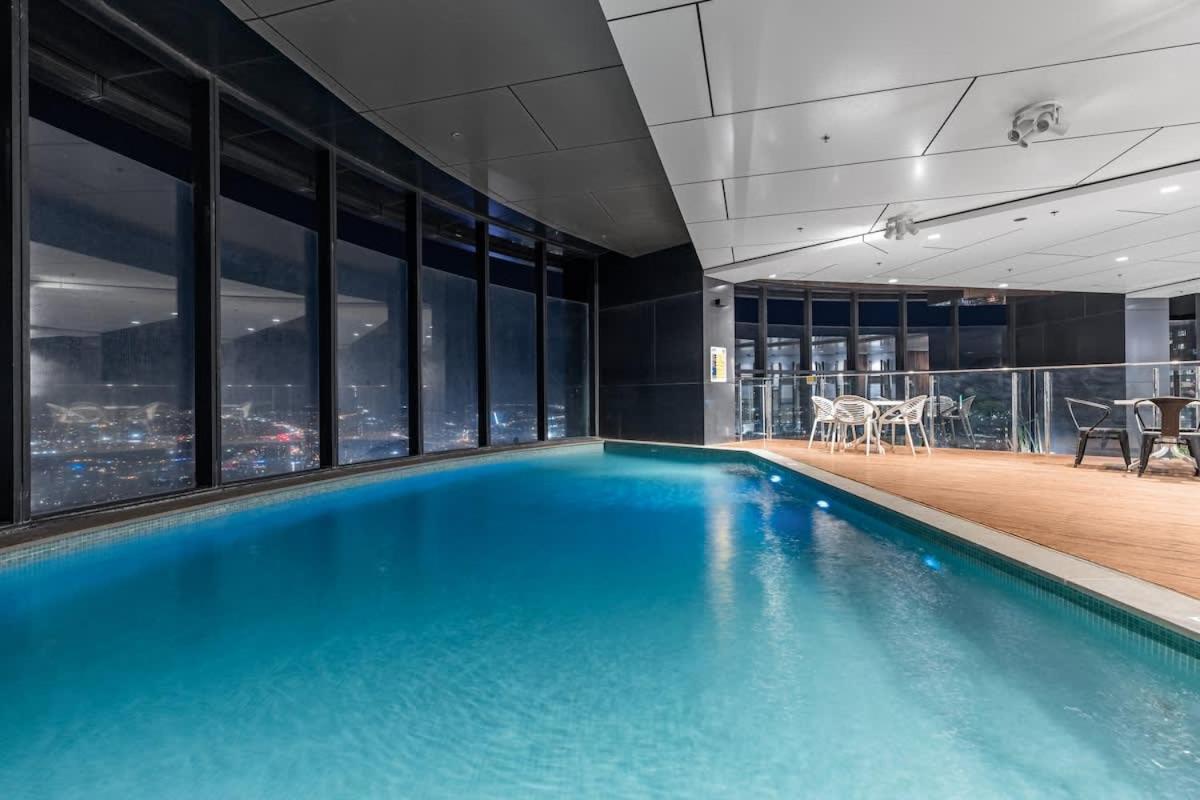 Huge 3bed 3bath Skyhigh View *