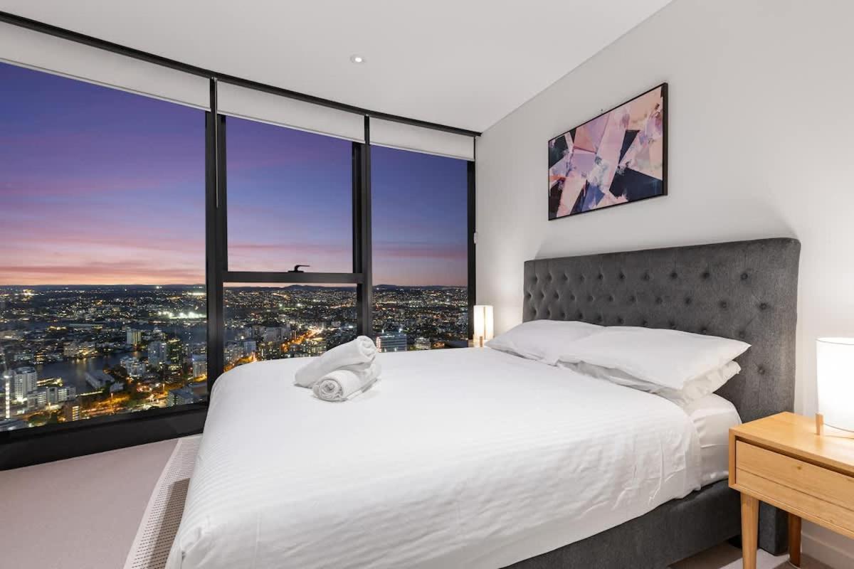 Apartment Huge 3bed 3bath Skyhigh View *