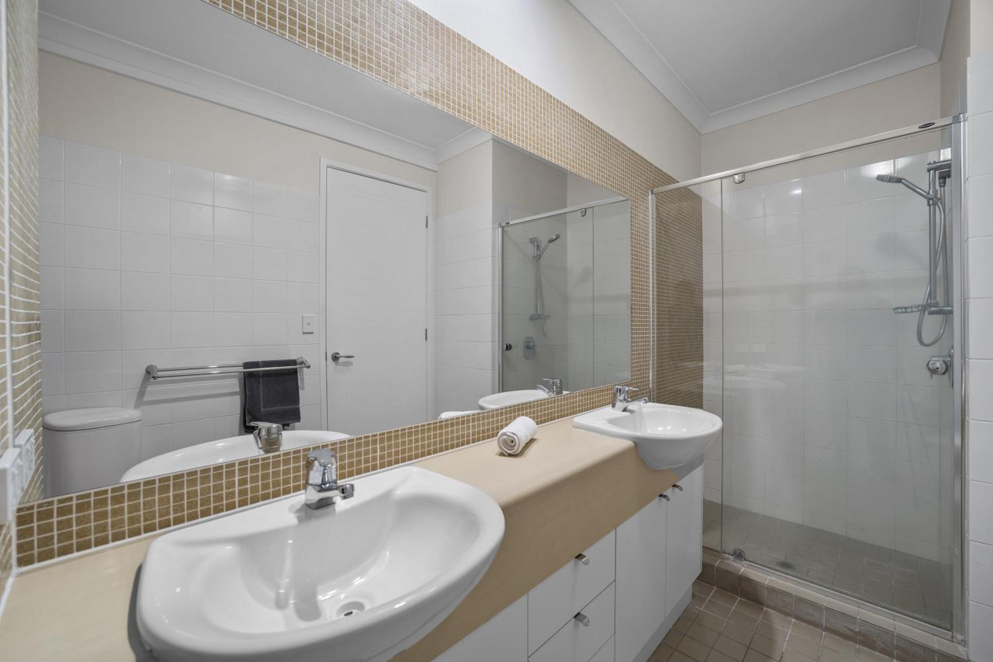 Apartment East Village Street Brisbane