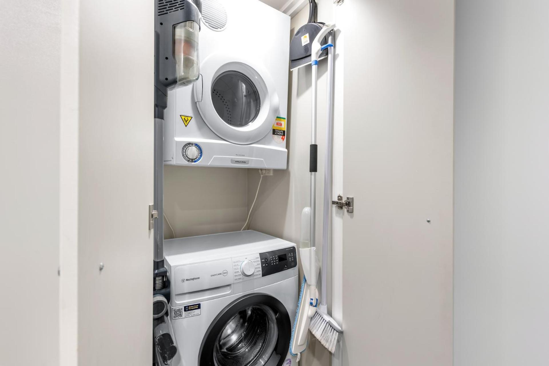 Sweet - 1bed-1bath-1car-views - Cbd Apartment