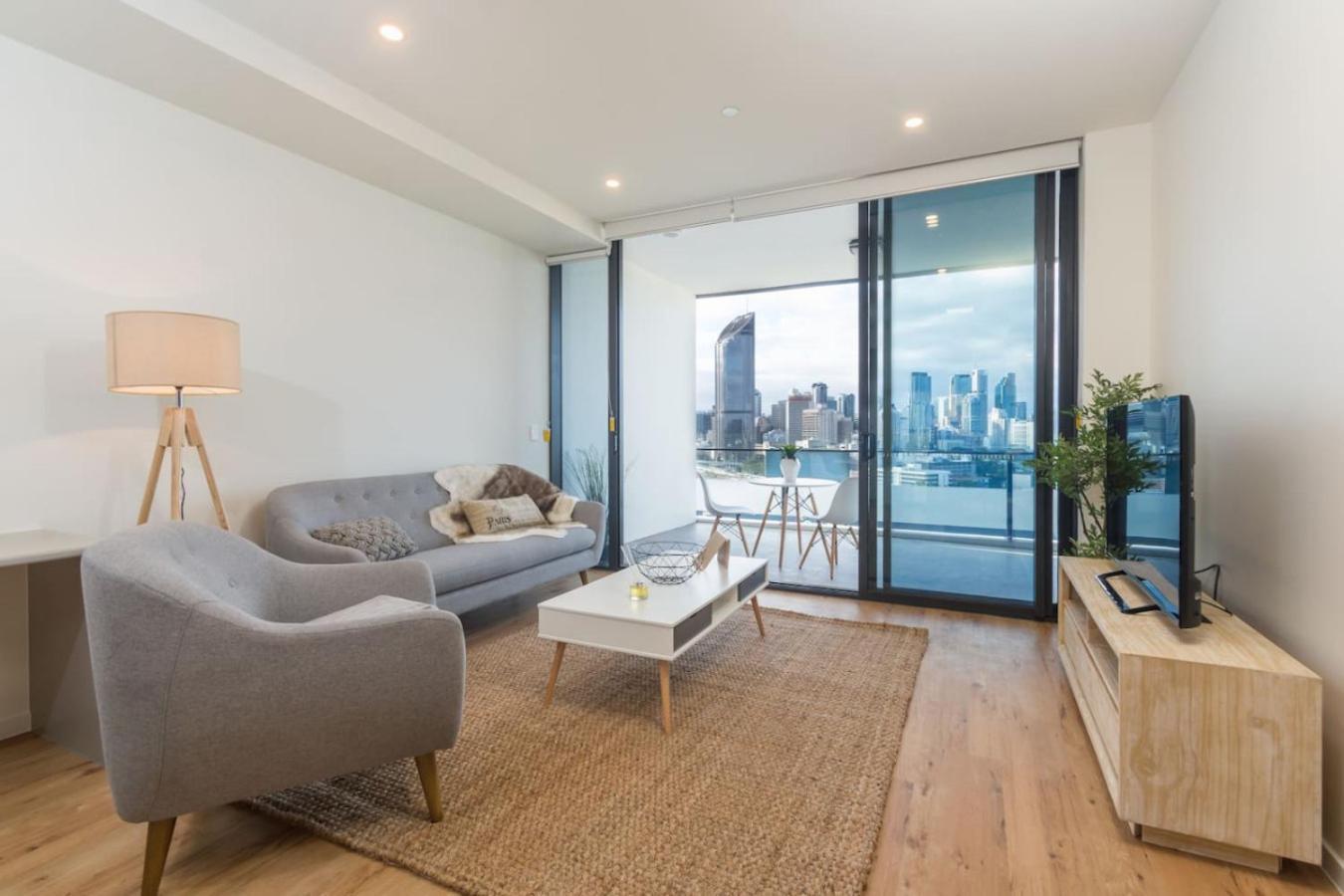 1b Southbank. Parking. Long Term Brisbane