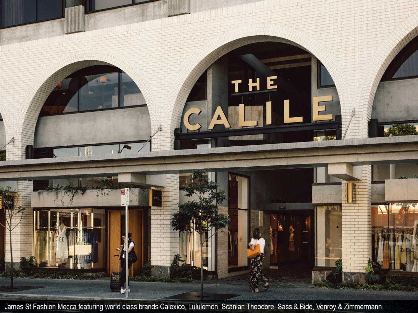 Luxe 3br With Views, Car Park And Rooftop Pool