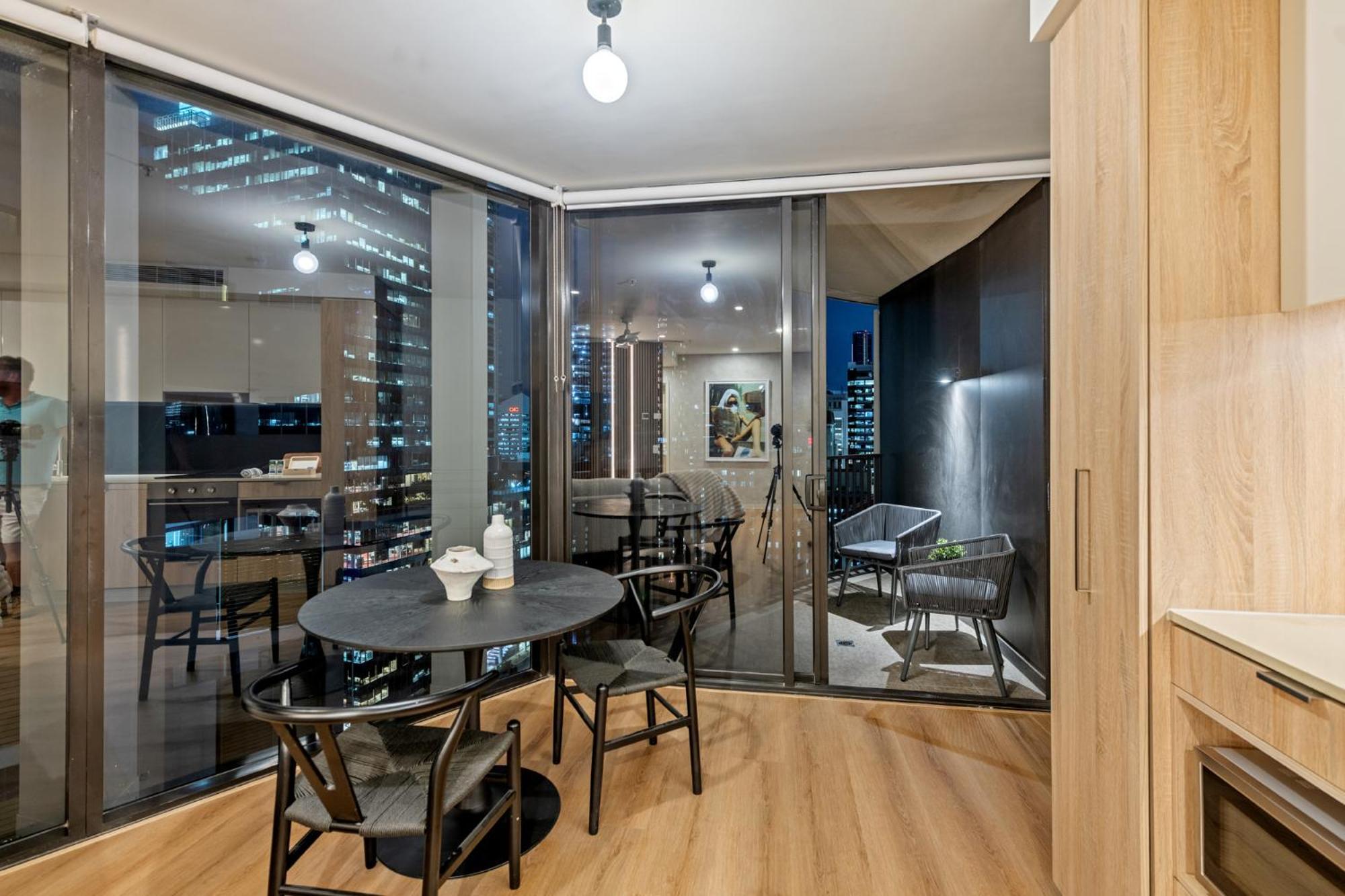 Apartment Spire Residences