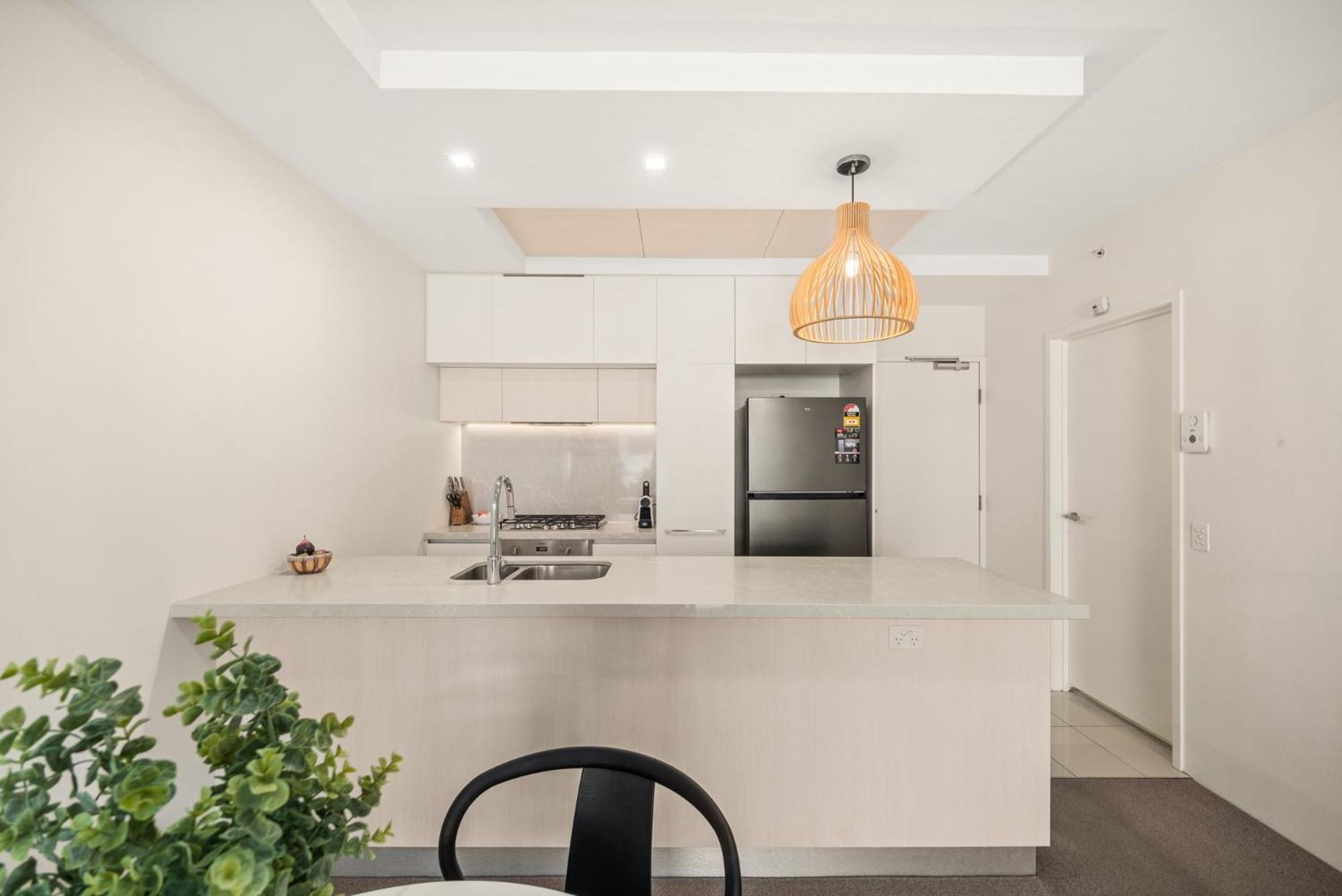 Apartment Chic West End With Gym & Pool Access Brisbane