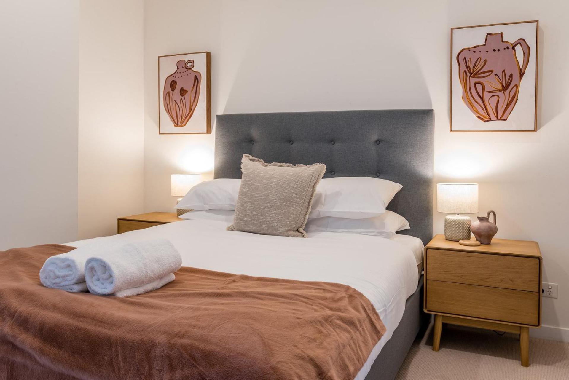 Apartment Skyline Serenity - Level 62 With Stunning Views! *