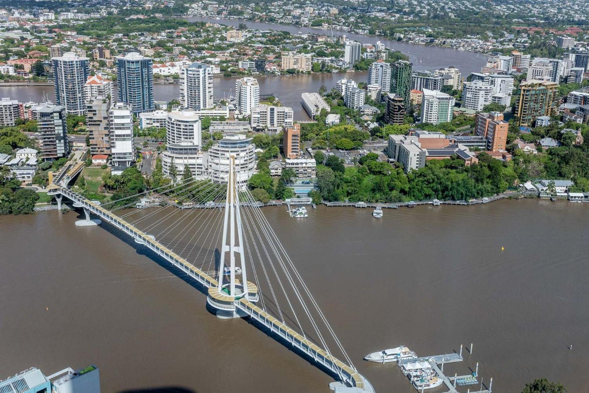 Apartment Skyline Serenity - Level 62 With Stunning Views! *