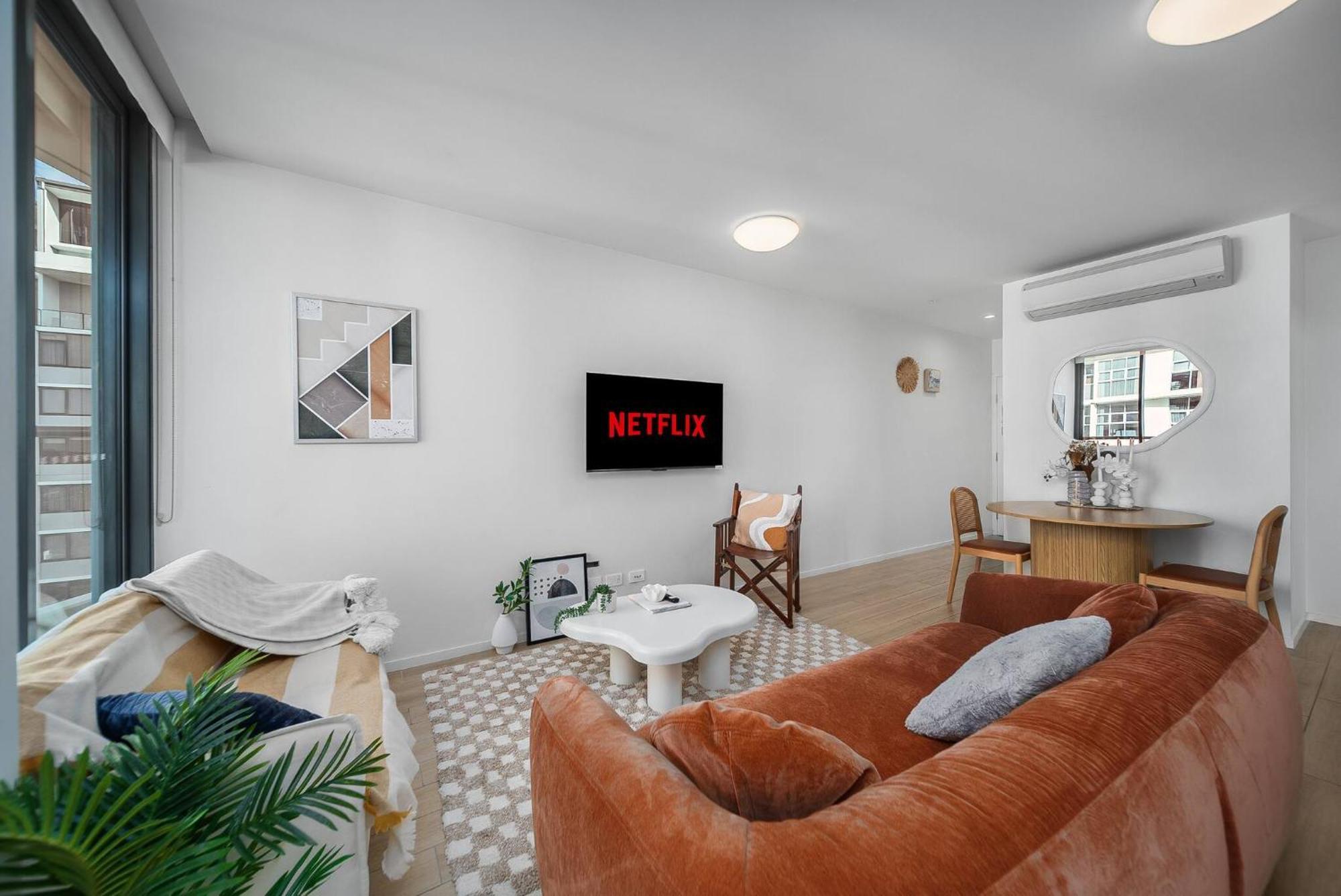 Apartment 2br In Proximity Hamilton With Carpark Brisbane