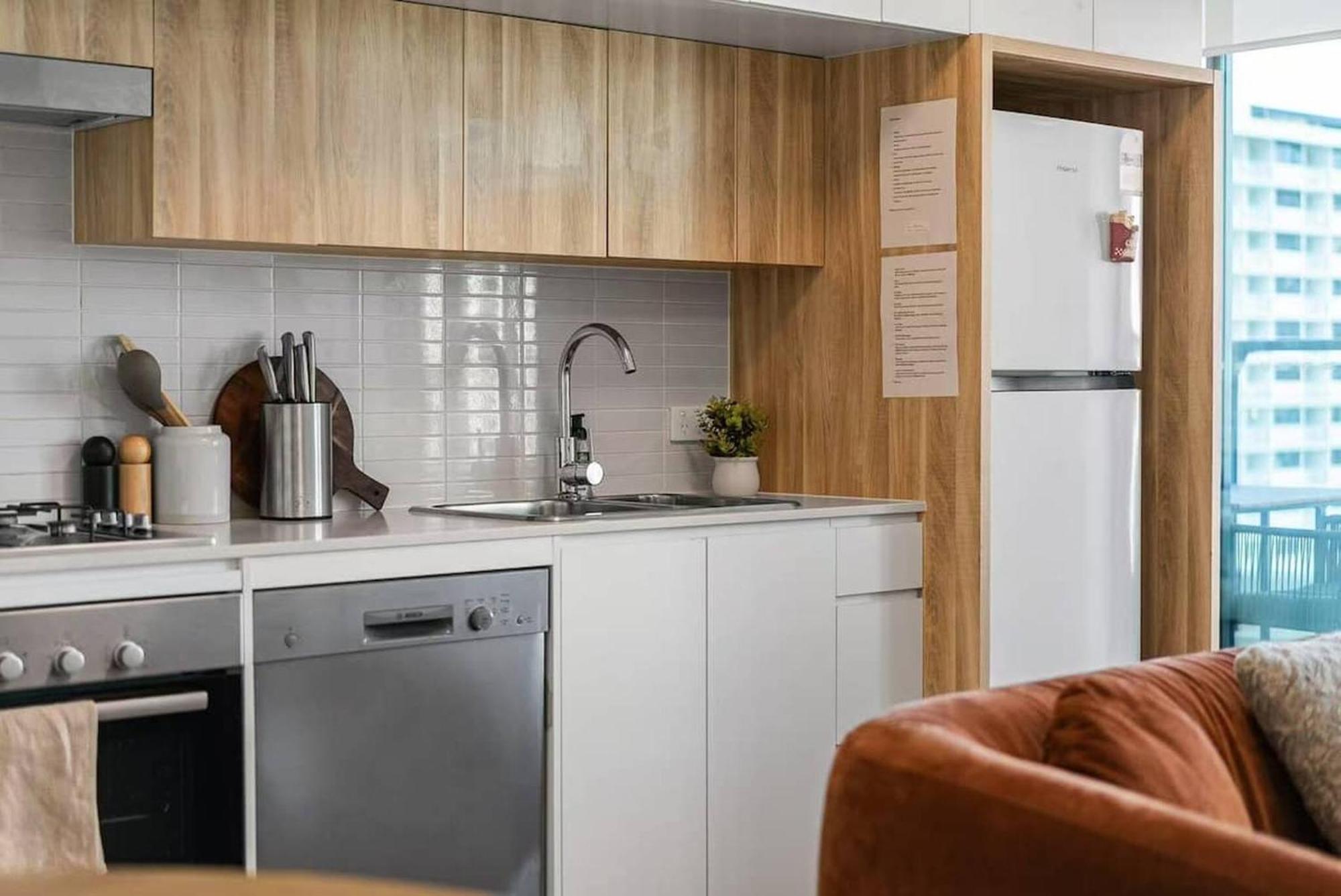 2br In Proximity Hamilton With Carpark Apartment *