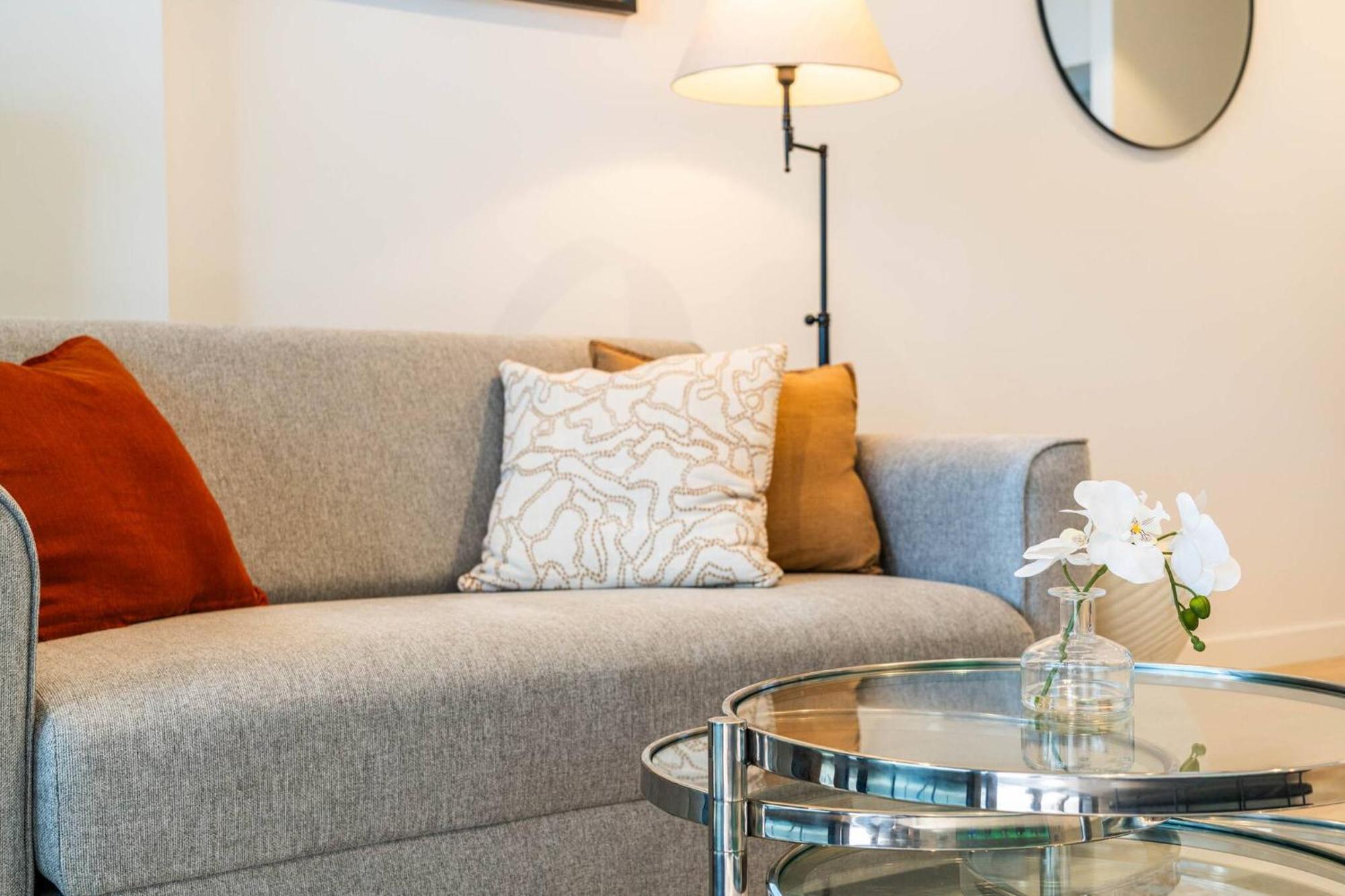 1br In Queen's Wharf Lv 29 With Sofa Bed And Carpark * Brisbane