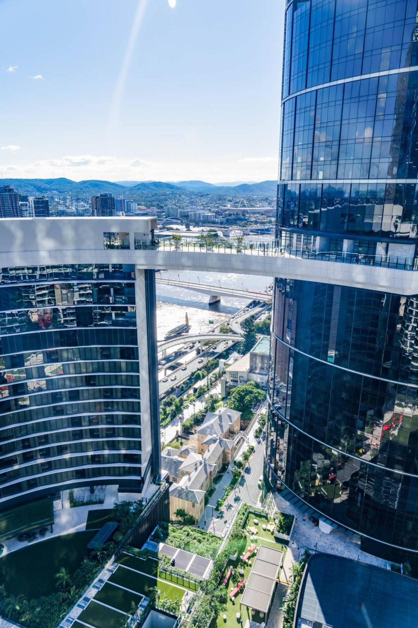 Apartment 1br In Queen's Wharf Lv 29 With Sofa Bed And Carpark