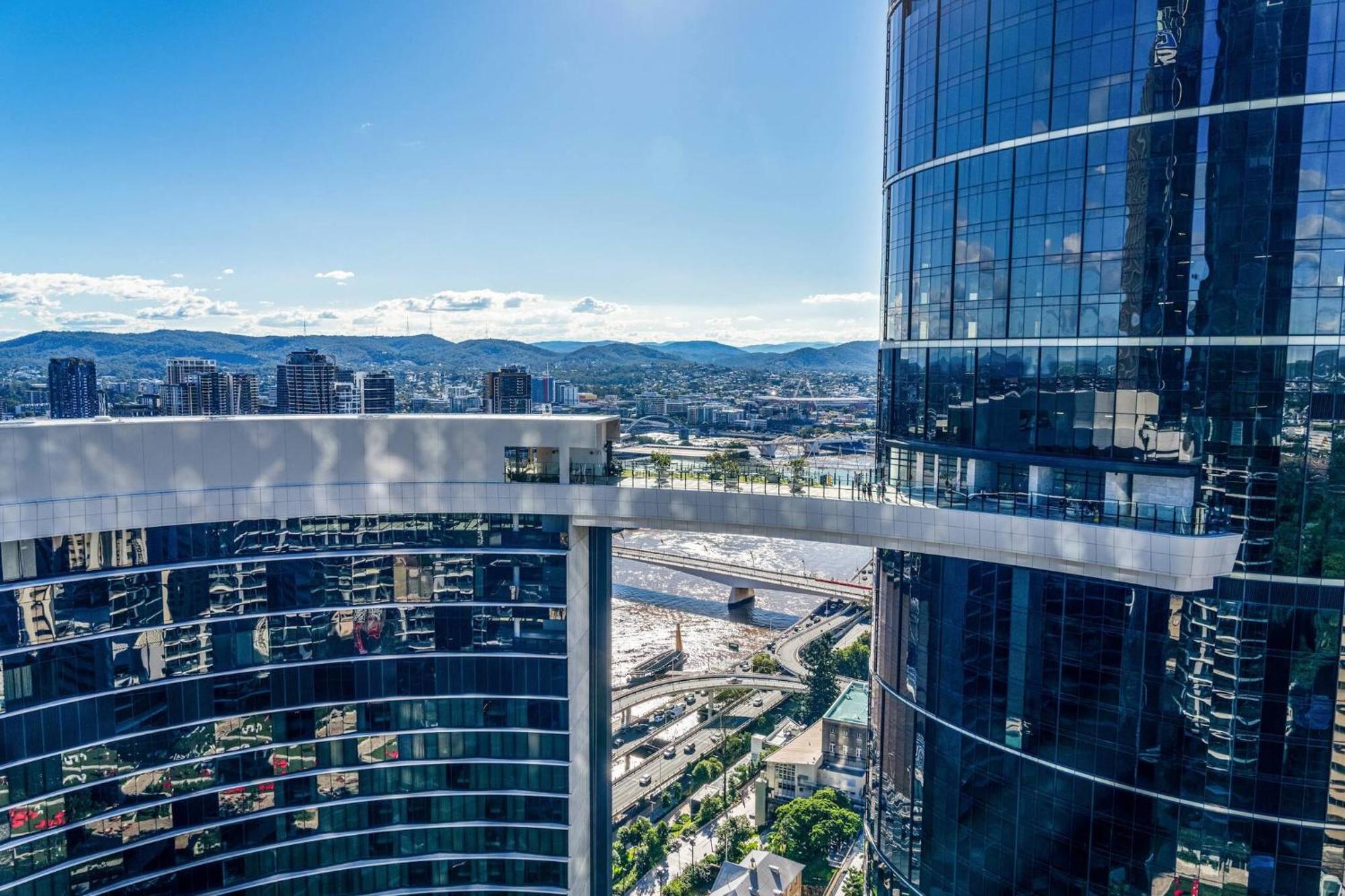 Apartment 1br In Queen's Wharf Lv 29 With Sofa Bed And Carpark