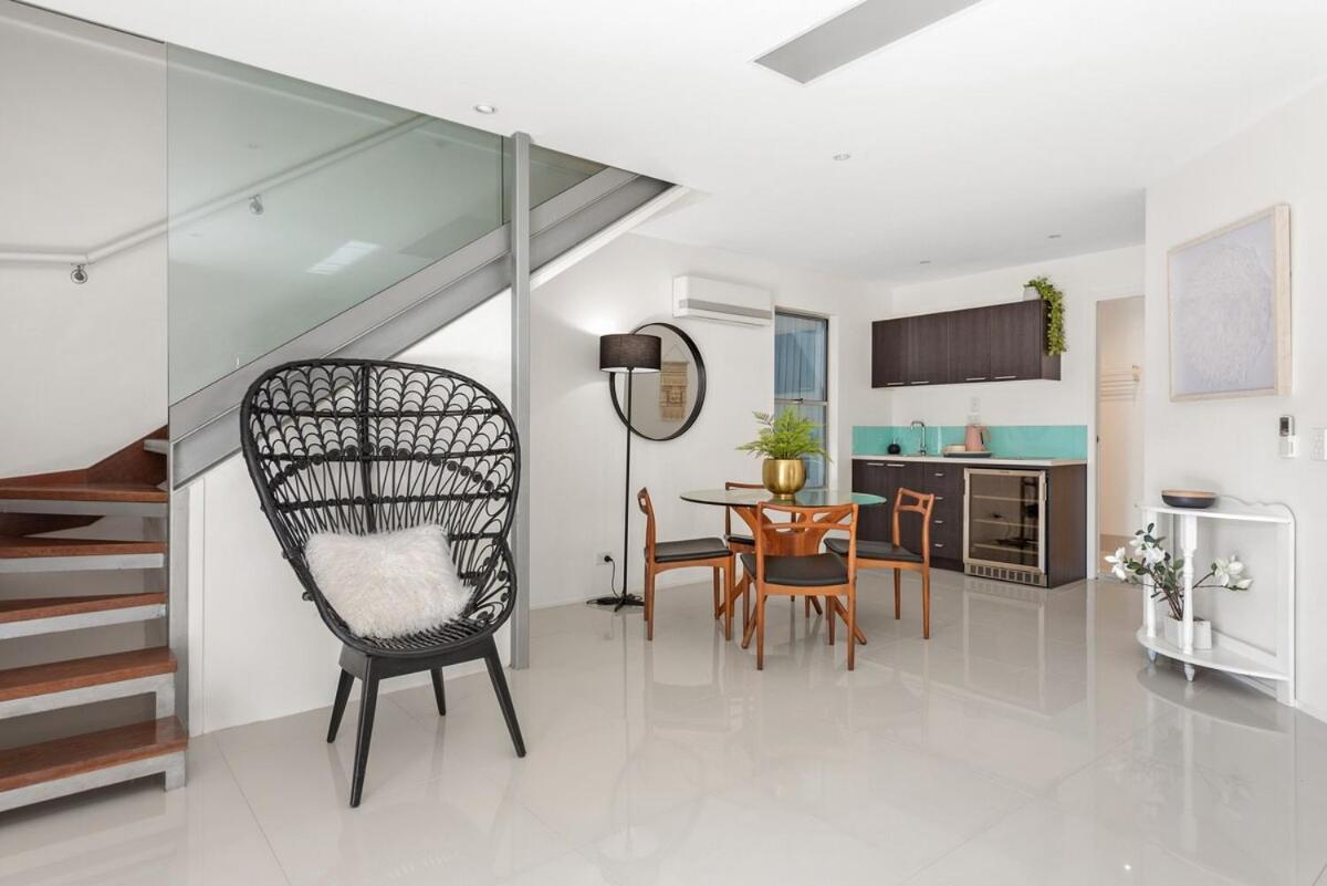 Luxe Inner-city With Views - Teneriffe