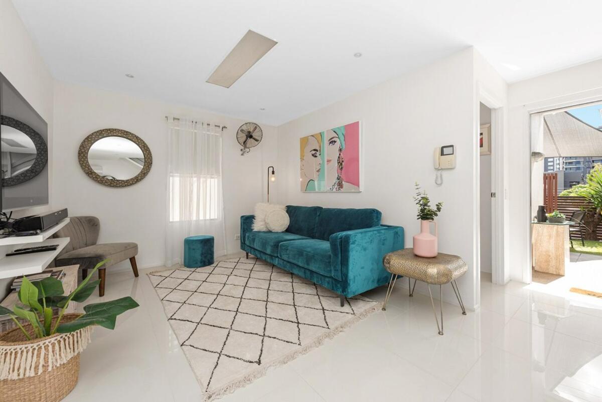 Luxe Inner-city With Views - Teneriffe * Brisbane