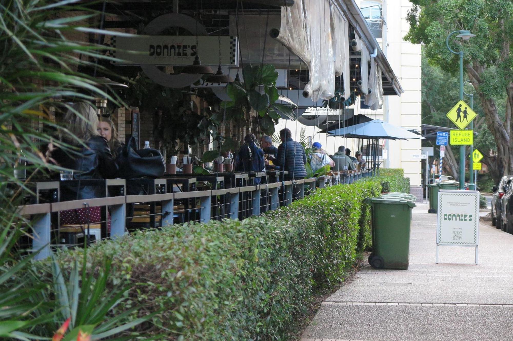 Stylish Heritage 2br Loft Near And River With Pool And Free Parking Apartment