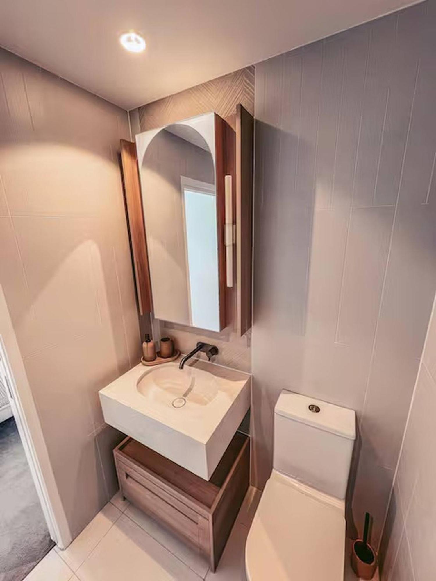 Level 46 Luxury Queens Wharf With Unblocked Southbank & River View Apartment