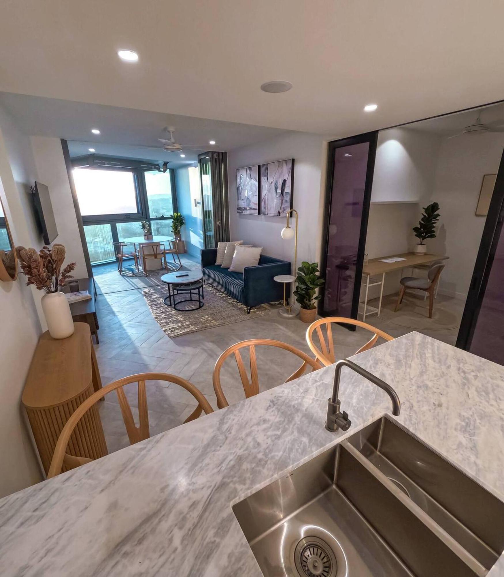 Level 46 Luxury Queens Wharf With Unblocked Southbank & River View Apartment Brisbane