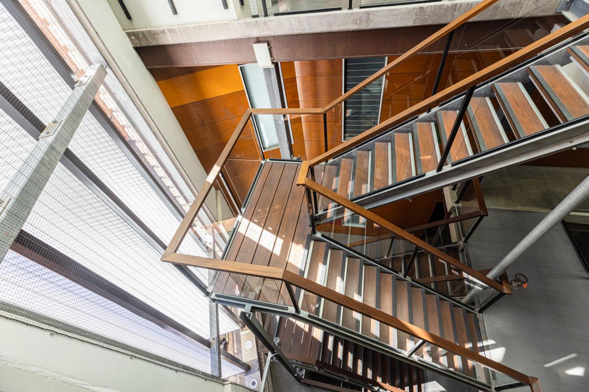 Apartment Stylish Heritage 2br Loft Near And River With Pool And Free Parking *