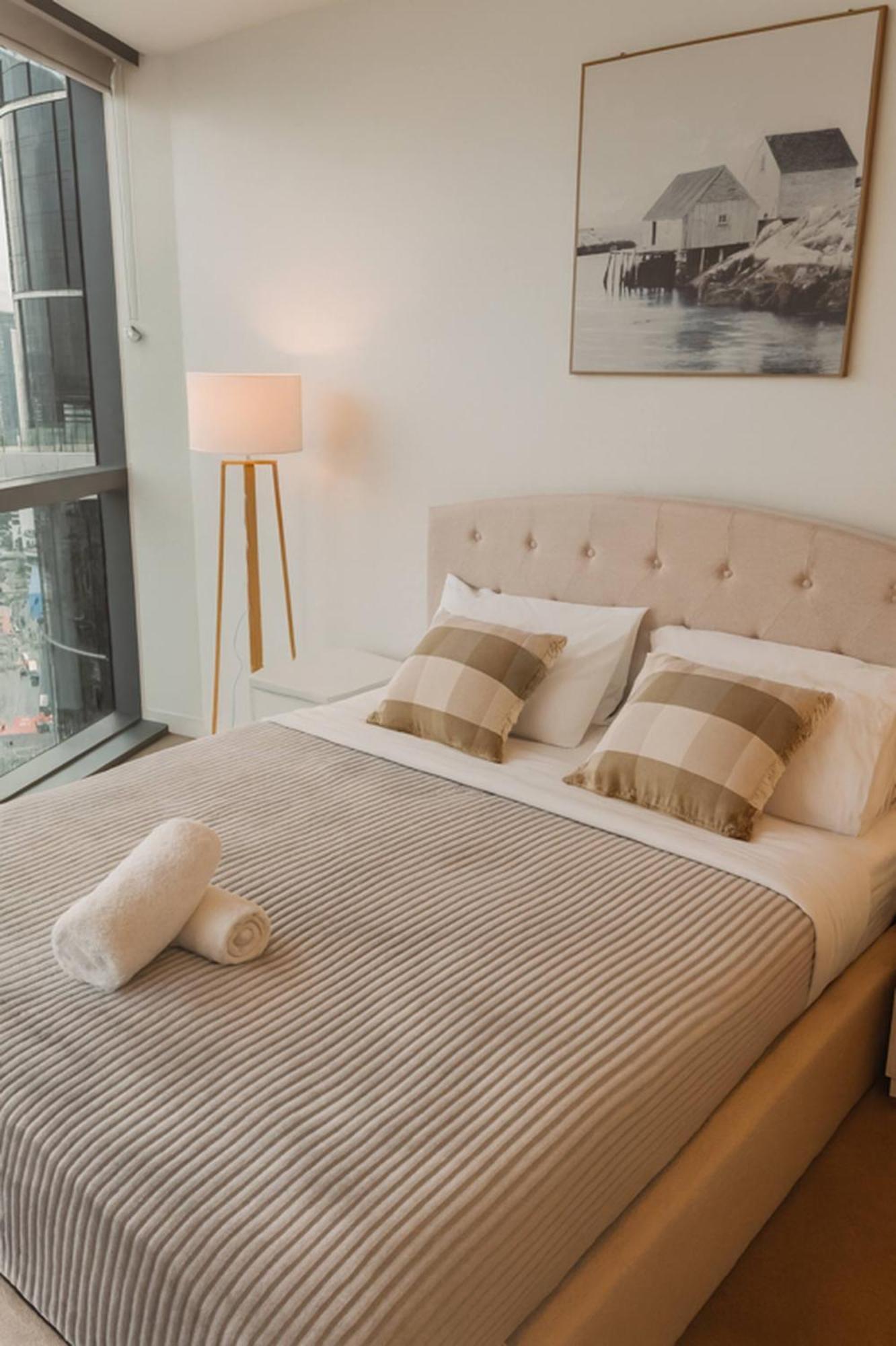 2br Queens Wharf Level 27 Sky Deck & River View W Carpark