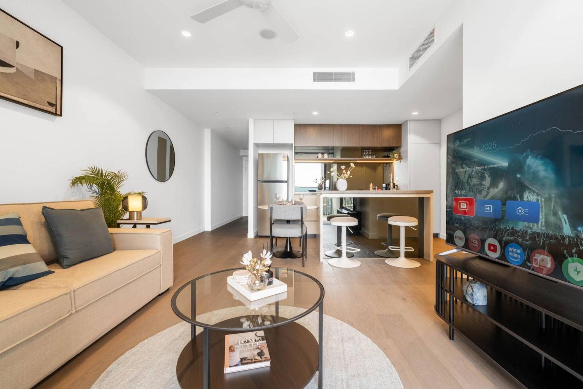 1bedroom With Sofa Bed In Queen's Wharf Bne - Lv 33 *