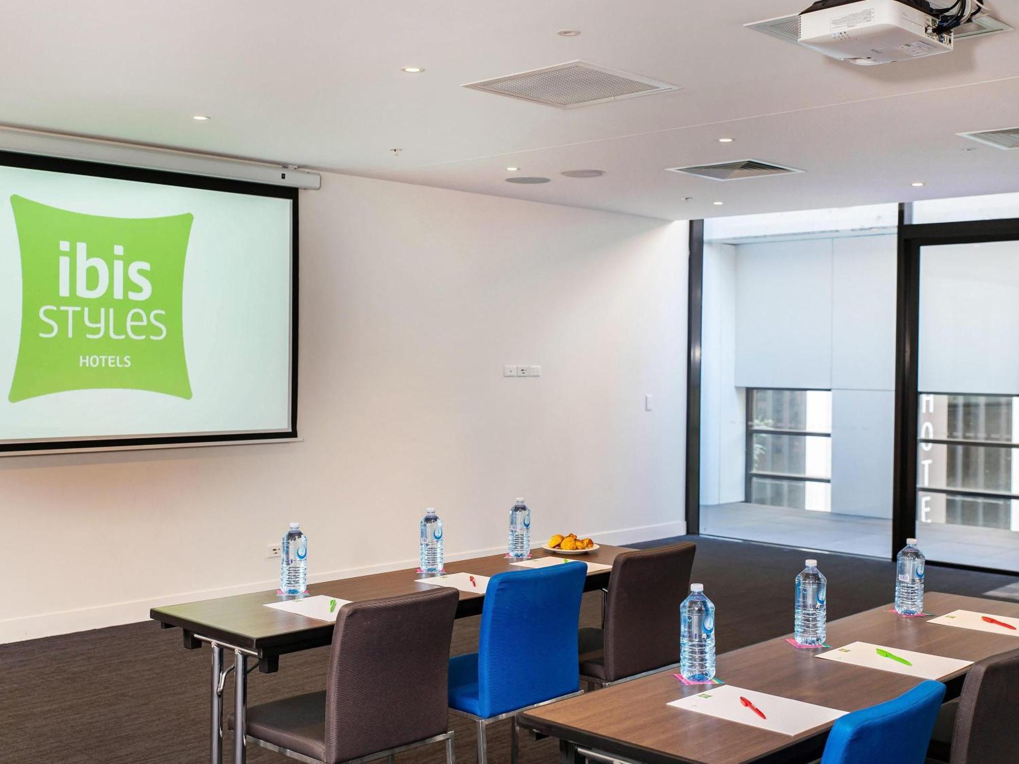 Ibis Styles Elizabeth Street 4*
