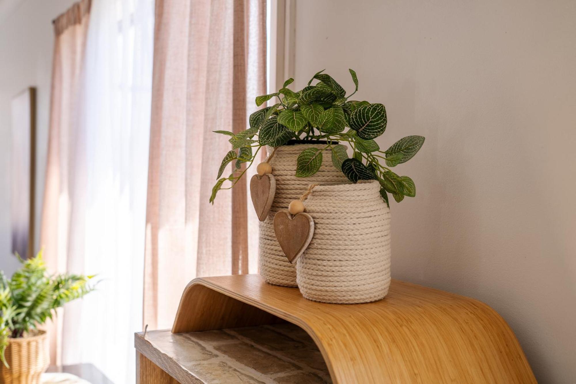 Homestay Hot Tub, Ice Bath, Gym, Sauna, Pool Table Coorparoo Haven Brisbane