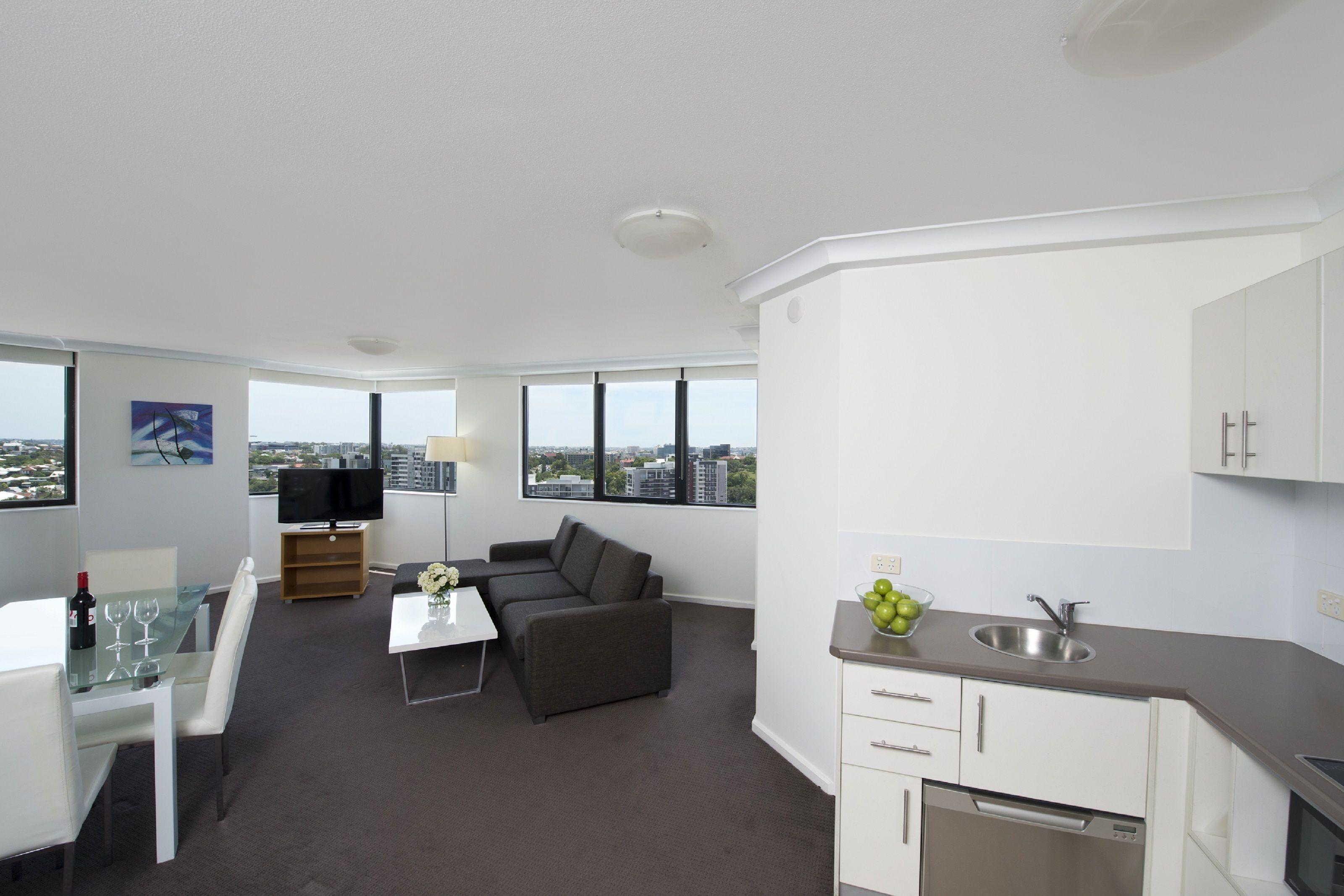 Park Regis North Quay Aparthotel 4*