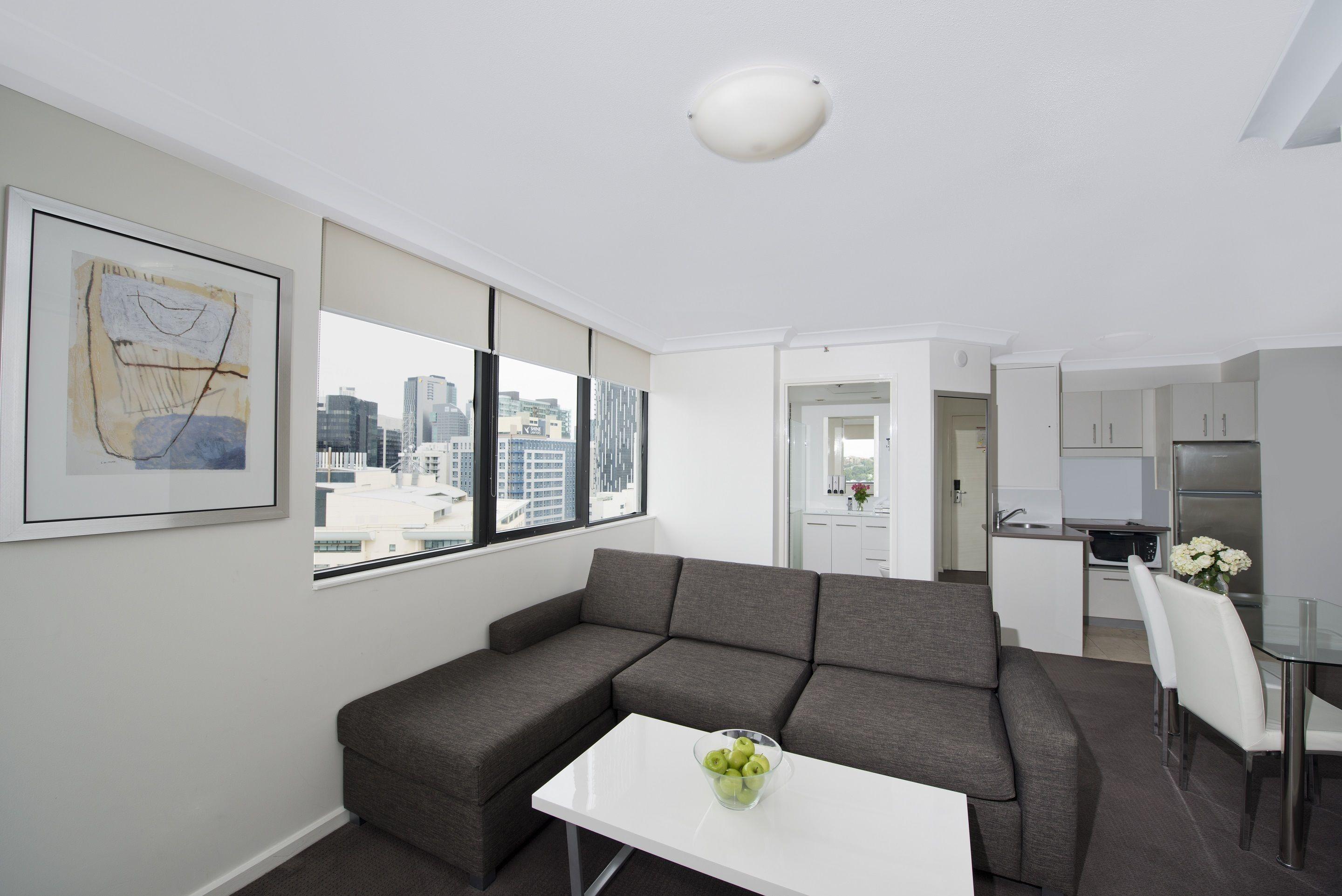 Aparthotel Park Regis North Quay 4*