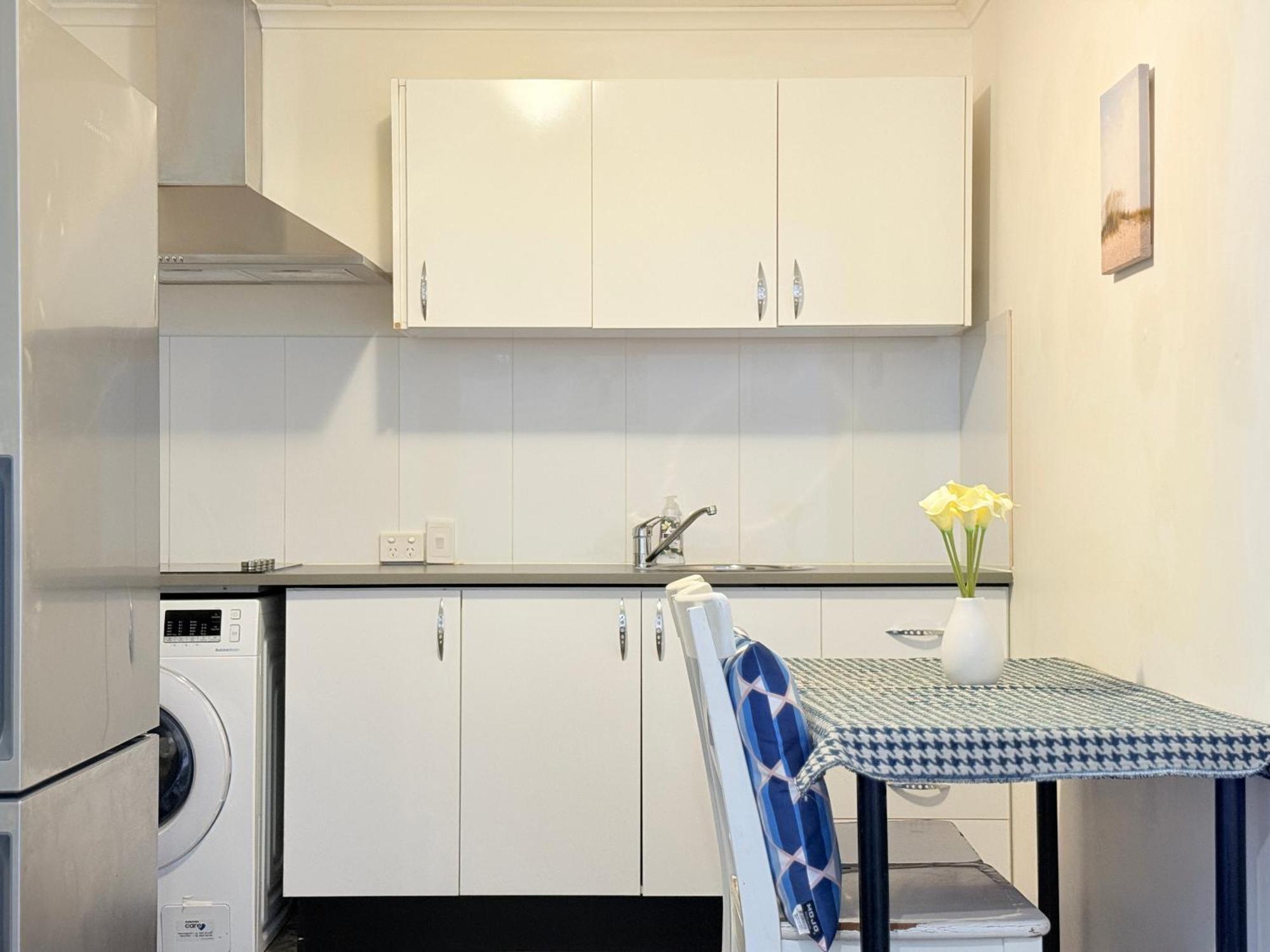 Cosy 2br Paddington With Parking Villa