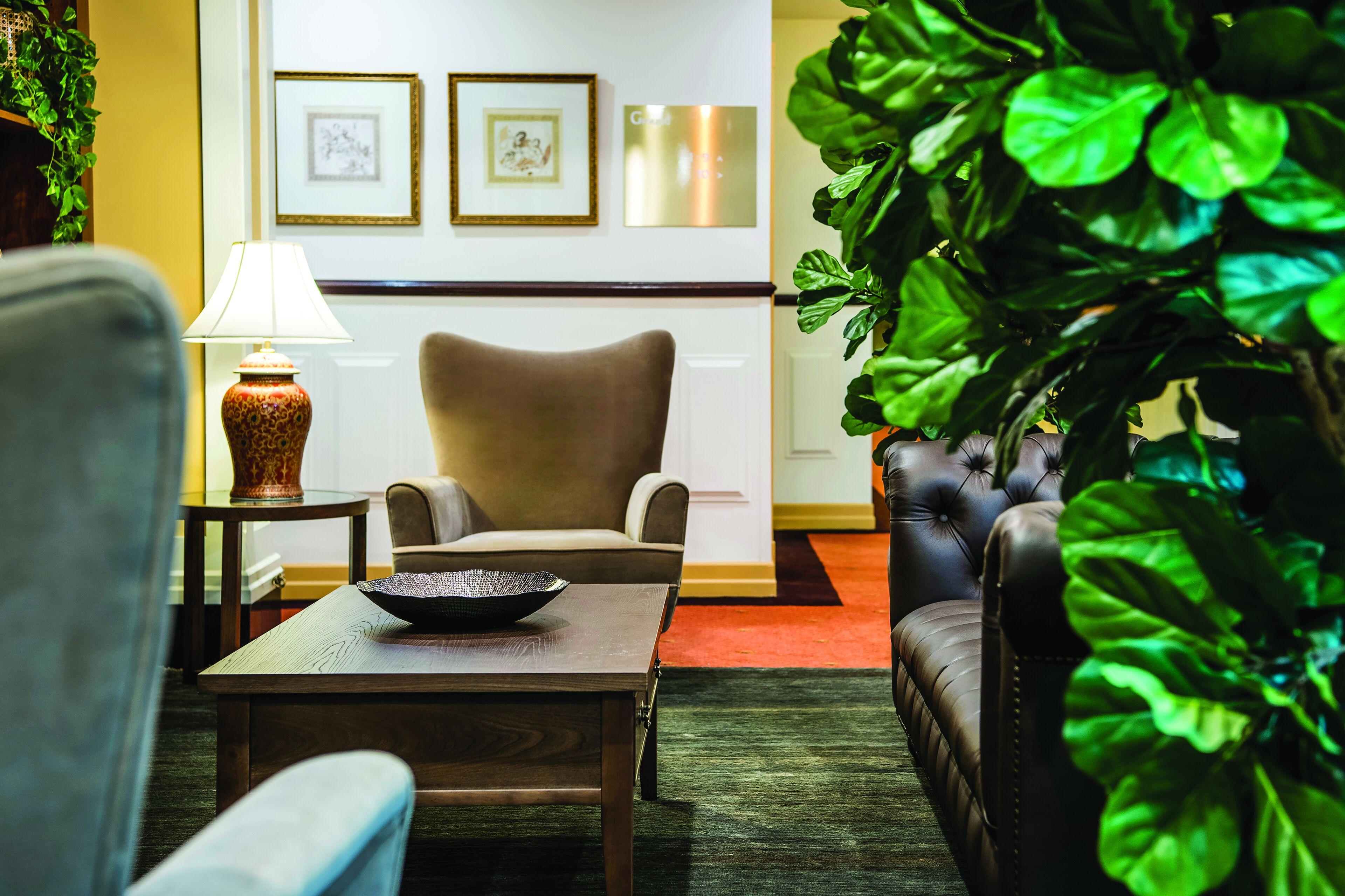 Aparthotel Adina Anzac Square 5*