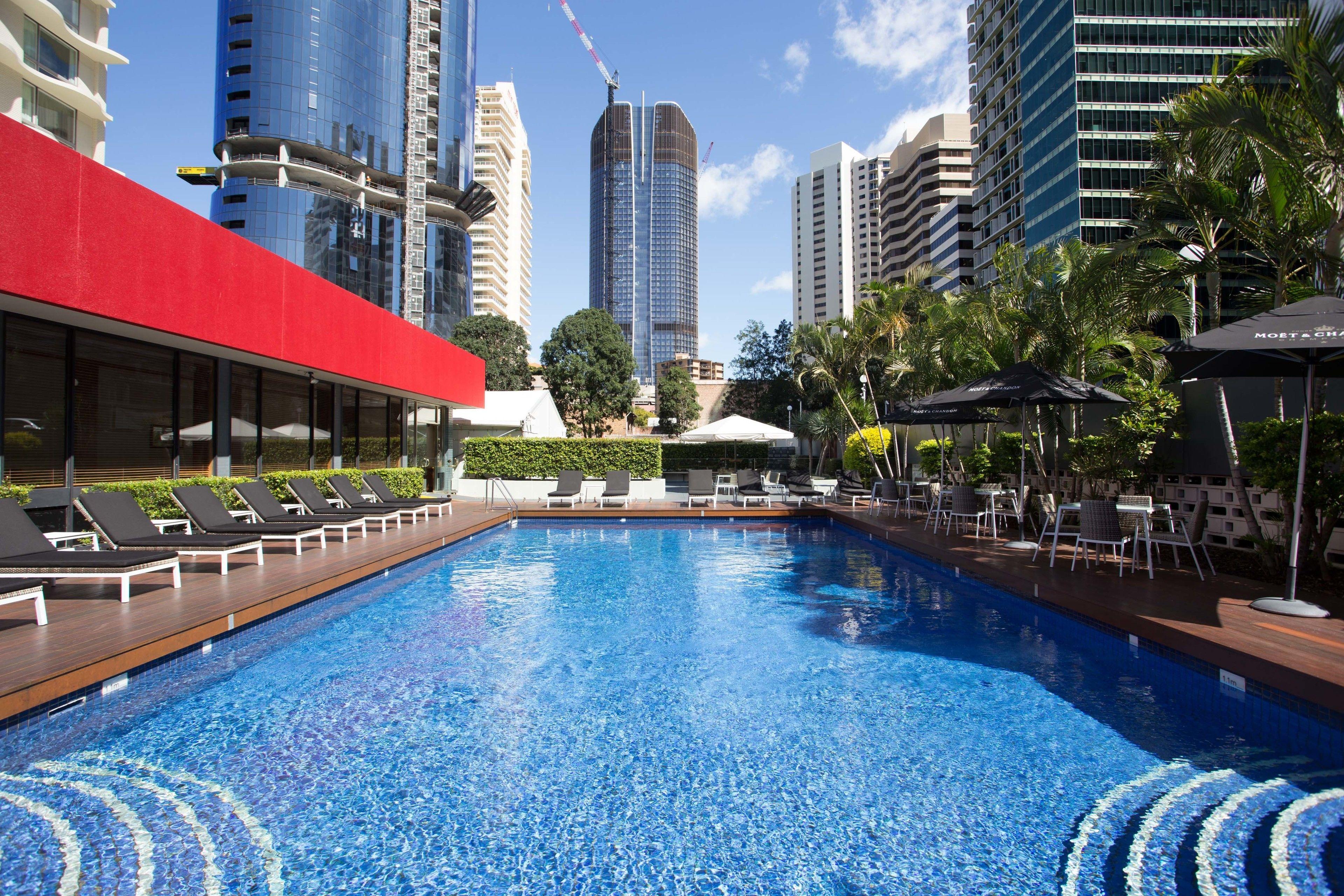 Royal On The Park Hotel 5*