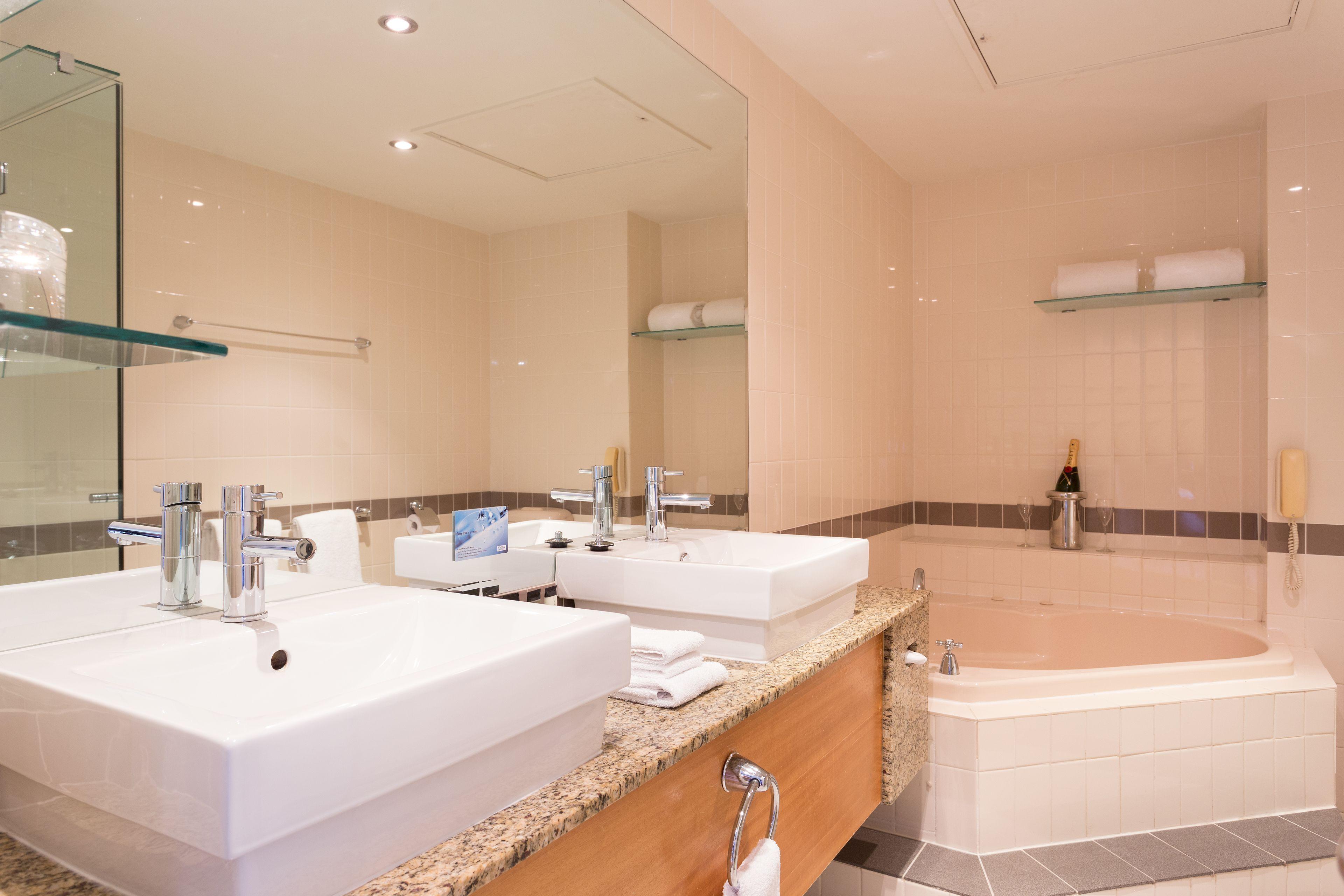 Hotel Royal On The Park 5*