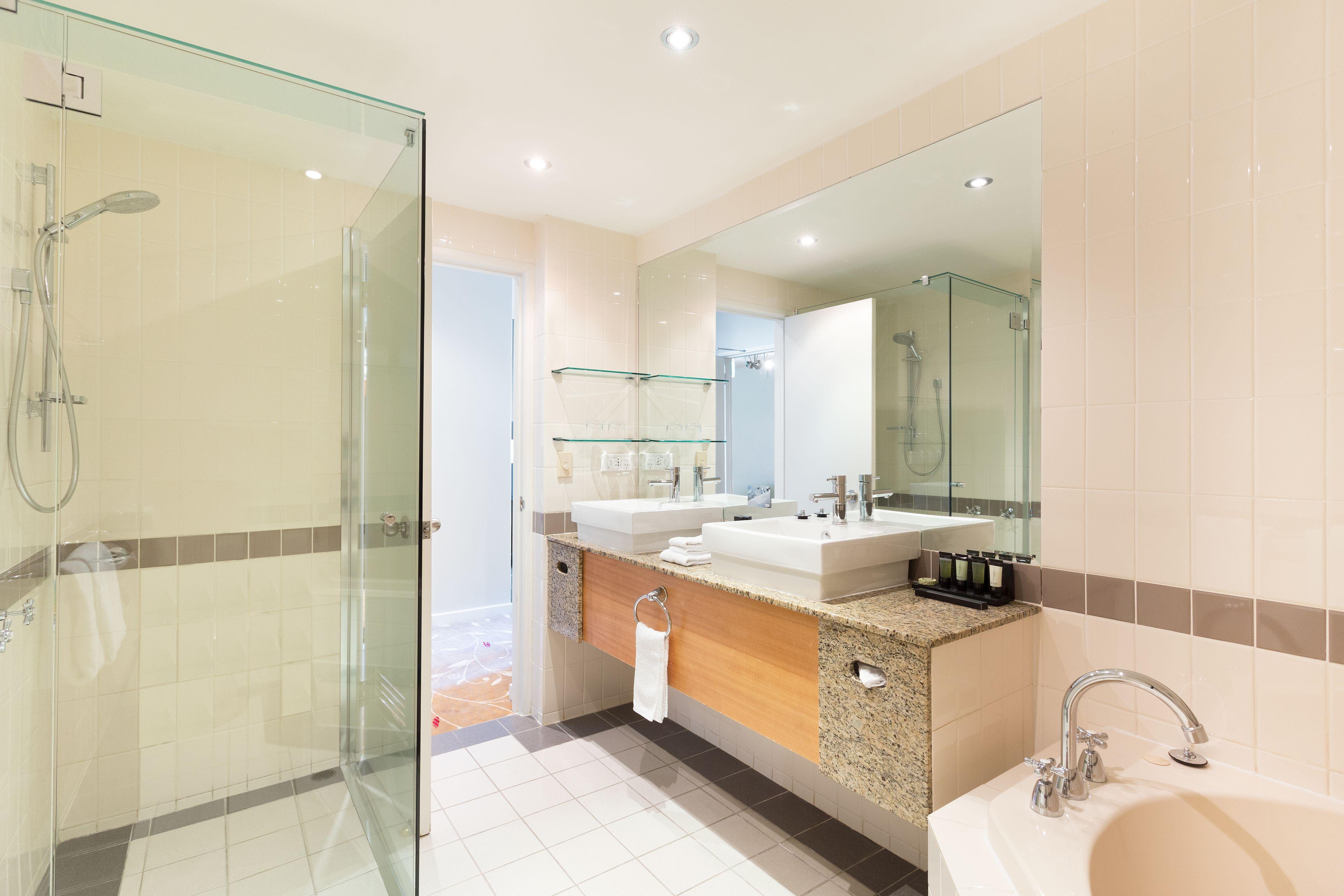Royal On The Park Hotel 5*