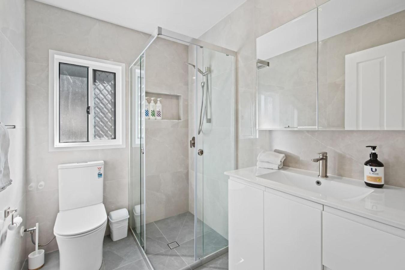 Private Comfort Two Beds In Master Near Rbwh