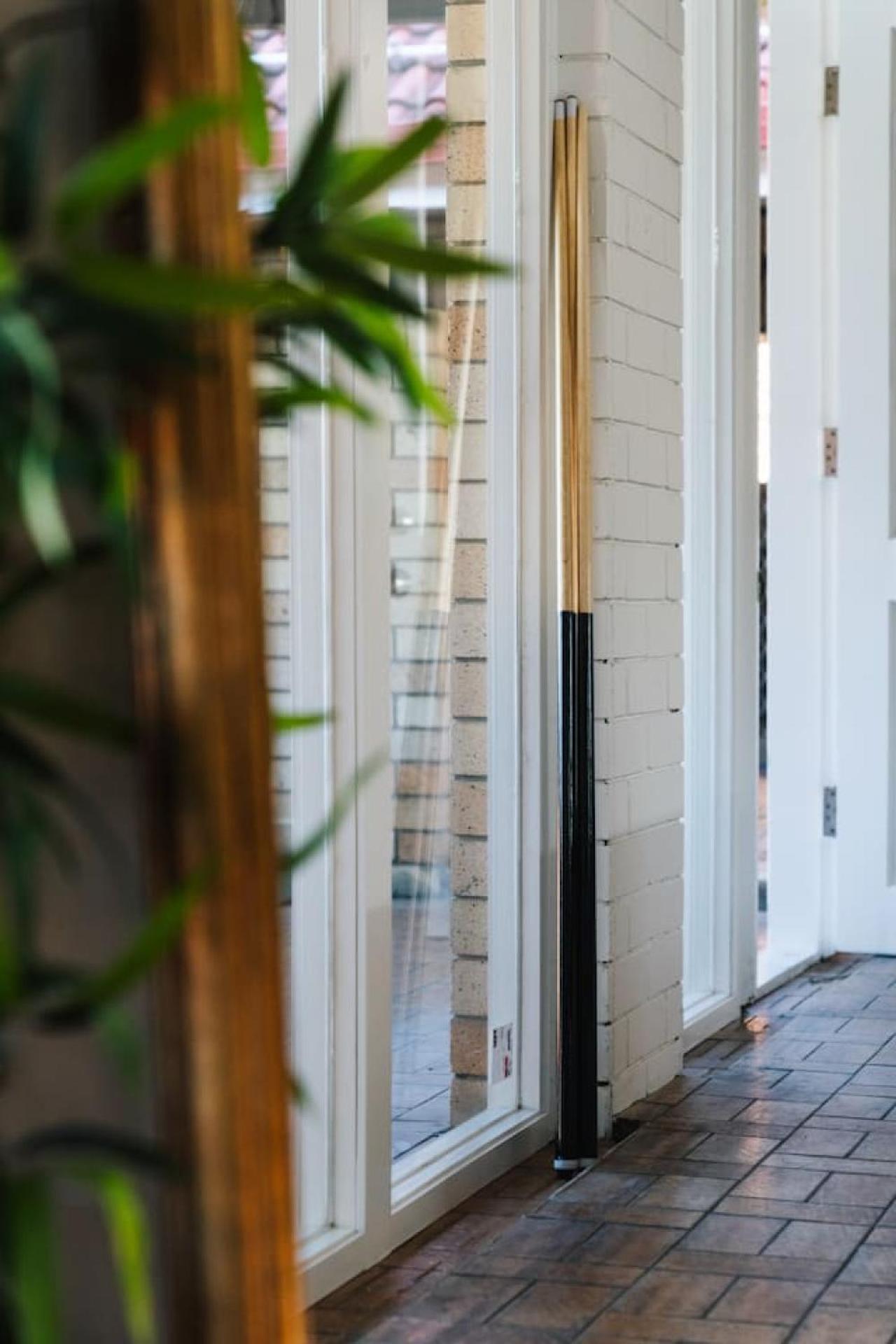 Sunny 4br With Pool In Prime Location * Brisbane