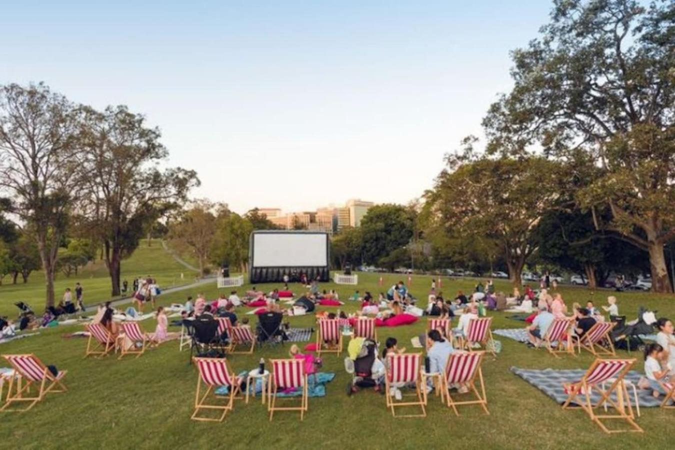 Private Spacious King Bed Walk To Hubs Brisbane