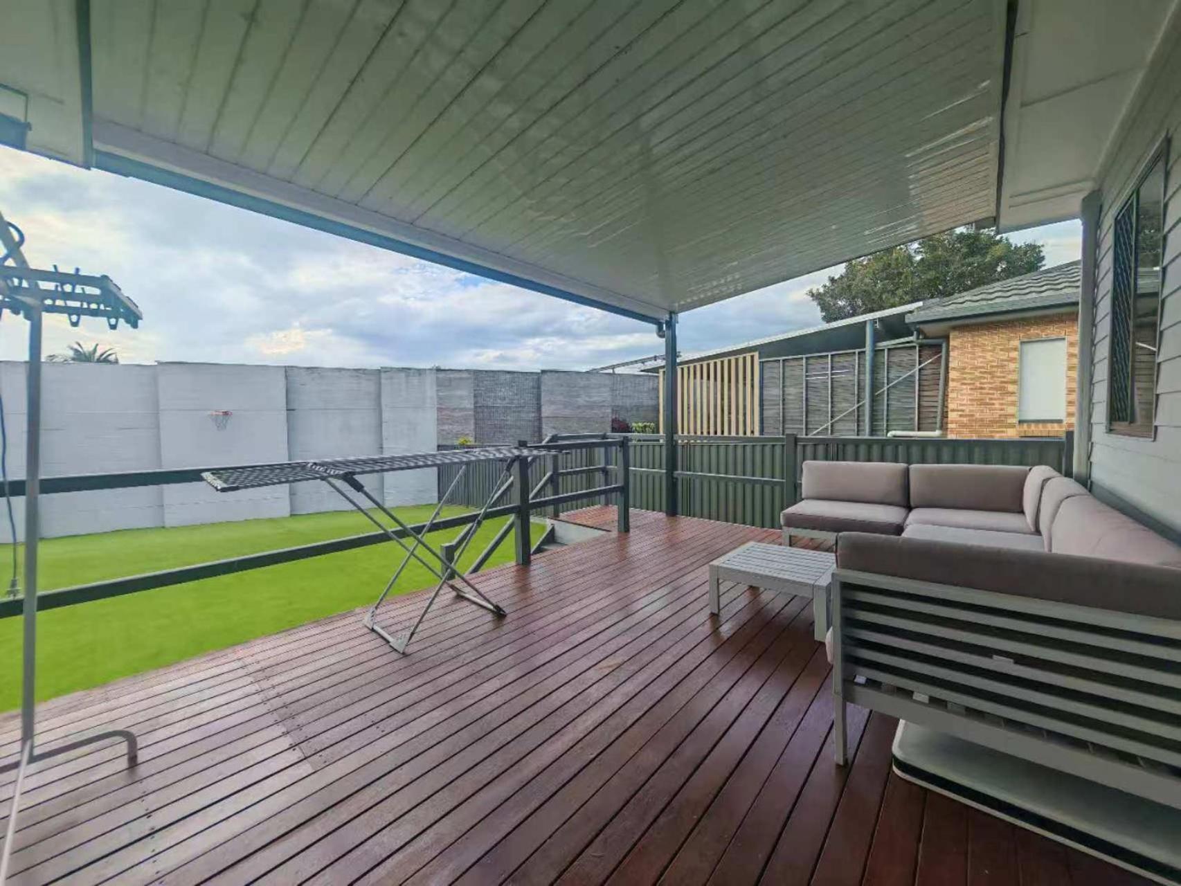 Holiday home Cozy House Cannon Hill , 3 Bed, And Just 13 Mins From Airport And 15 Mins From Cbd *