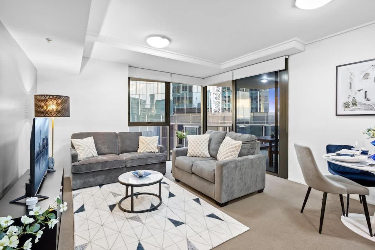 Apartment Modern 2br In Cbd Free Parking And Pool Brisbane