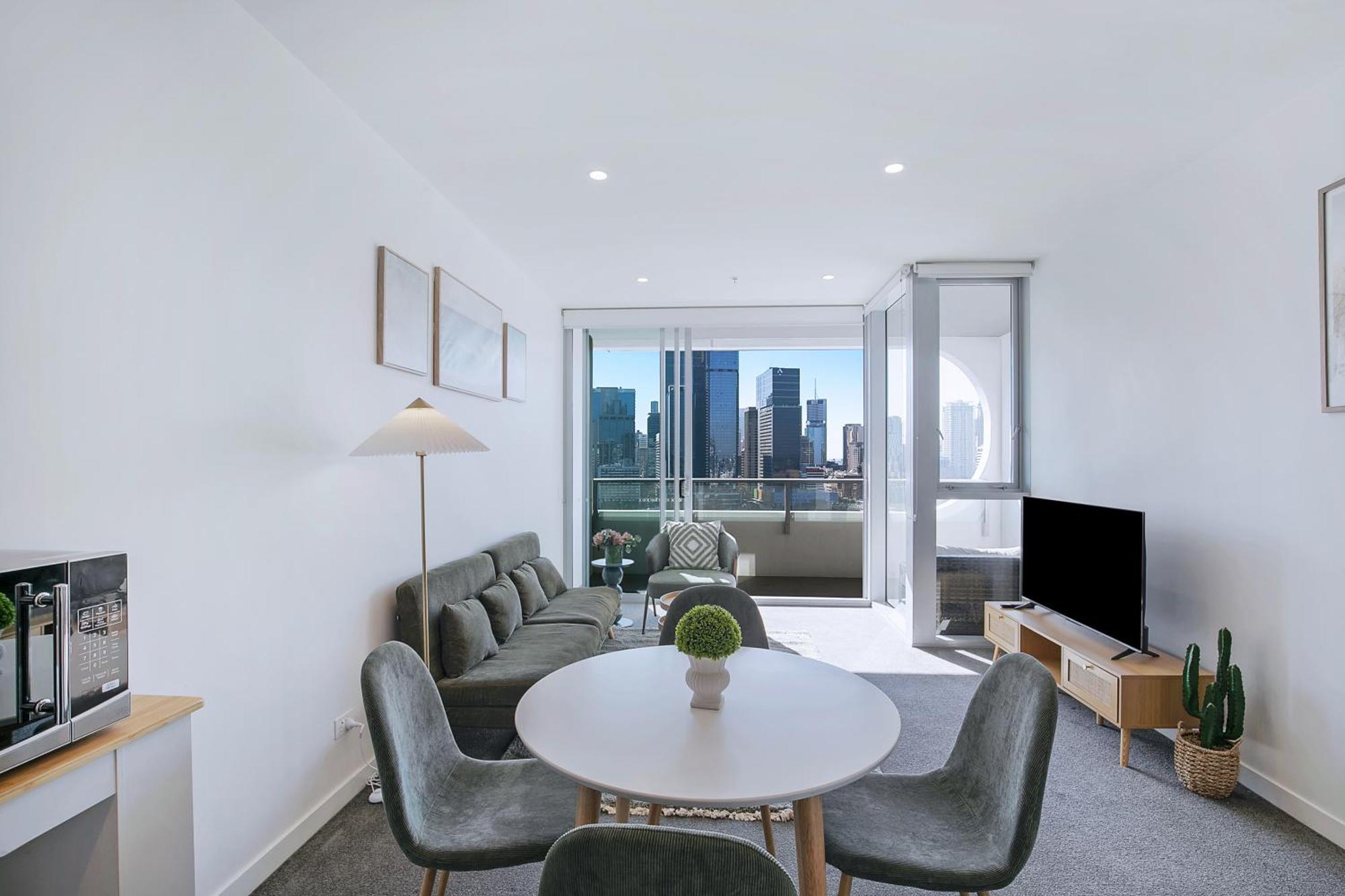 Apartment Stunning 1br With Views And Fantastic Location!