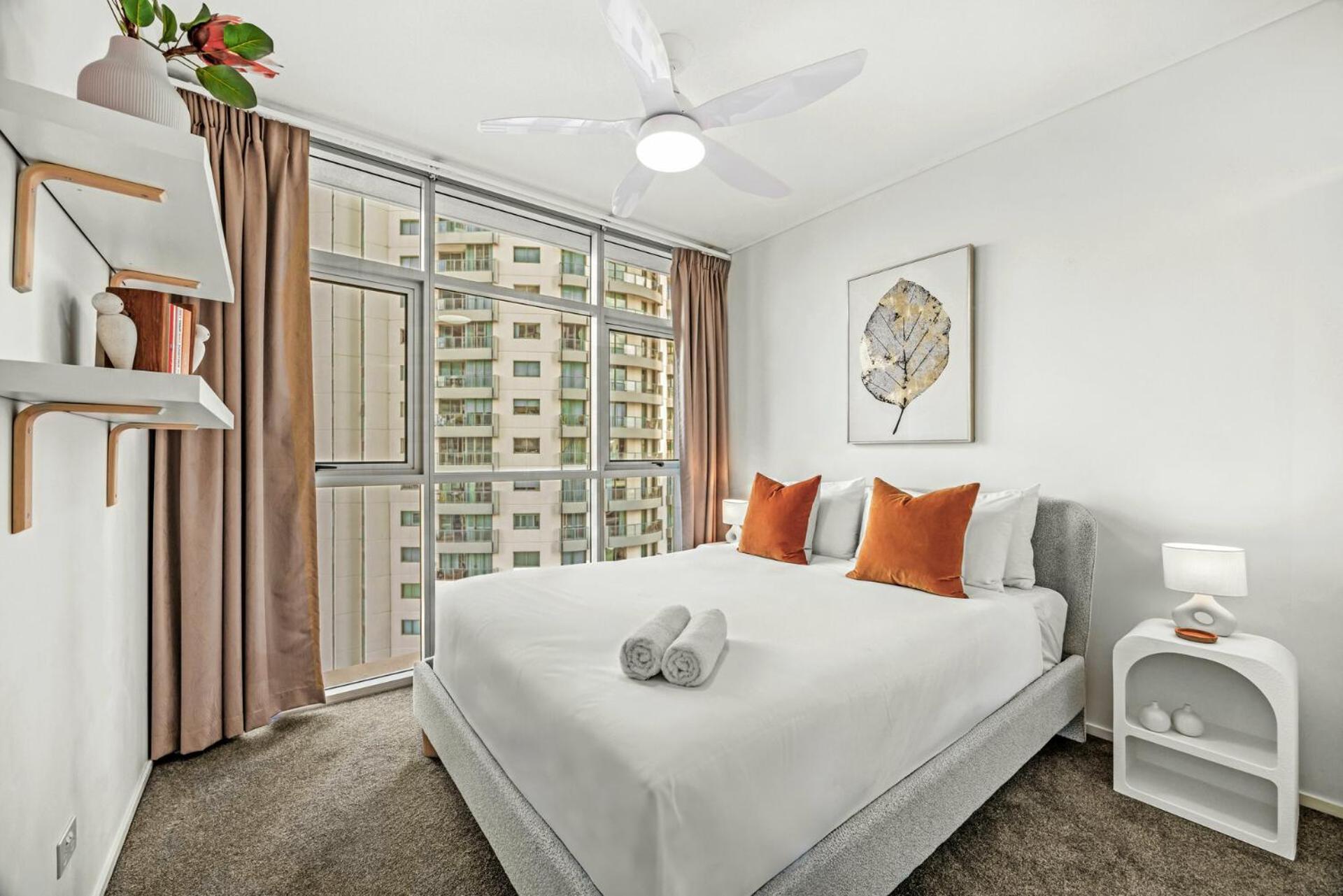 River Views 2 Bed 2 Bath Secure Parking Brisbane