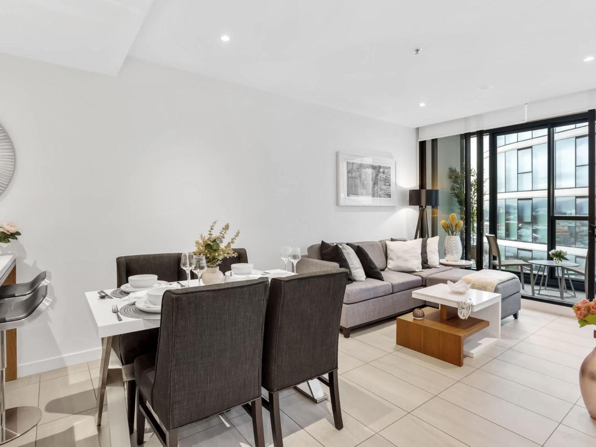 Stylish Valley In Hub